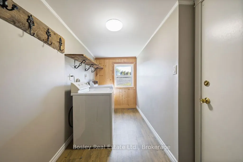 355695 The Blue Mountain Euphrasia Townline