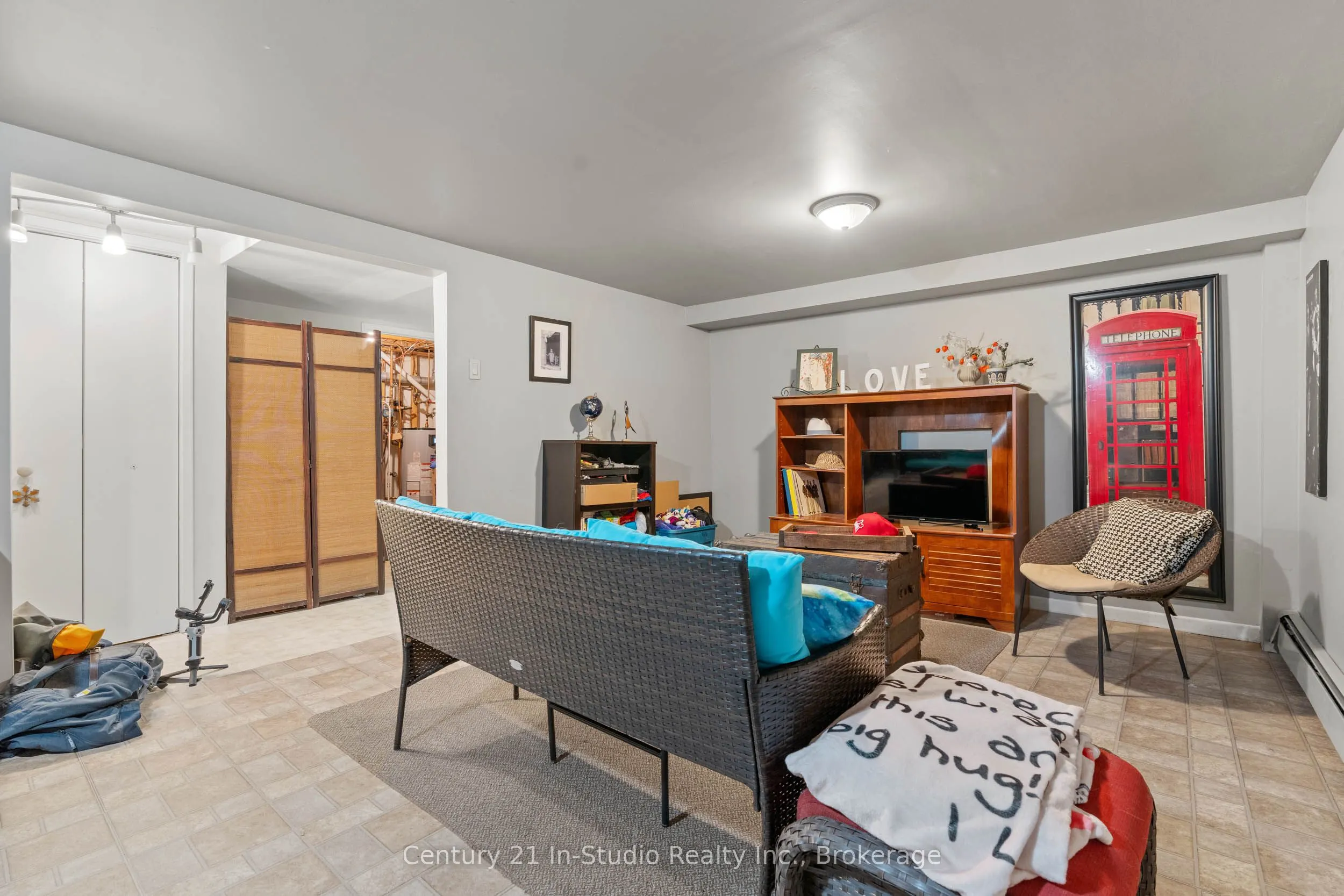 62 Laurie Crescent, #62