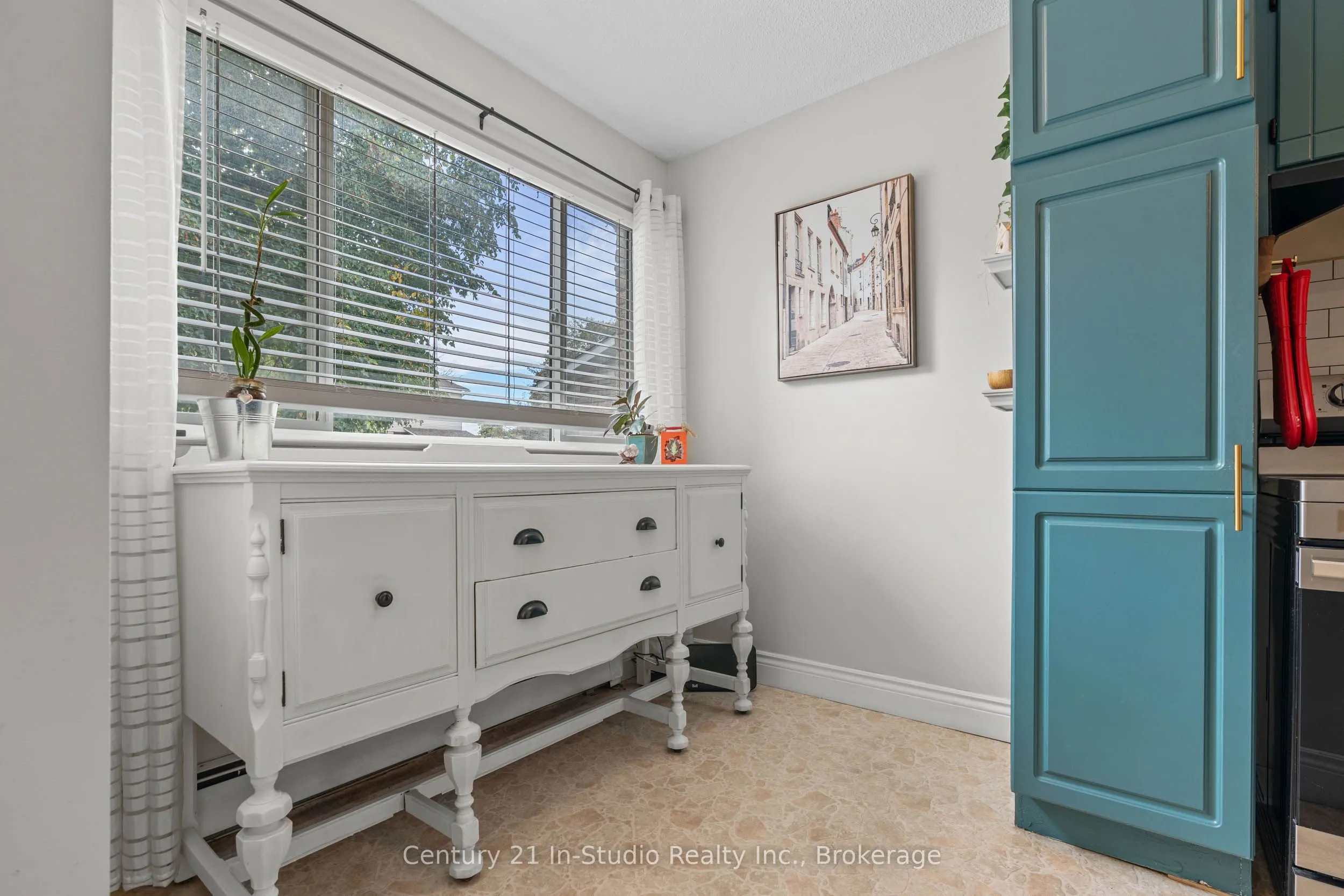 62 Laurie Crescent, #62