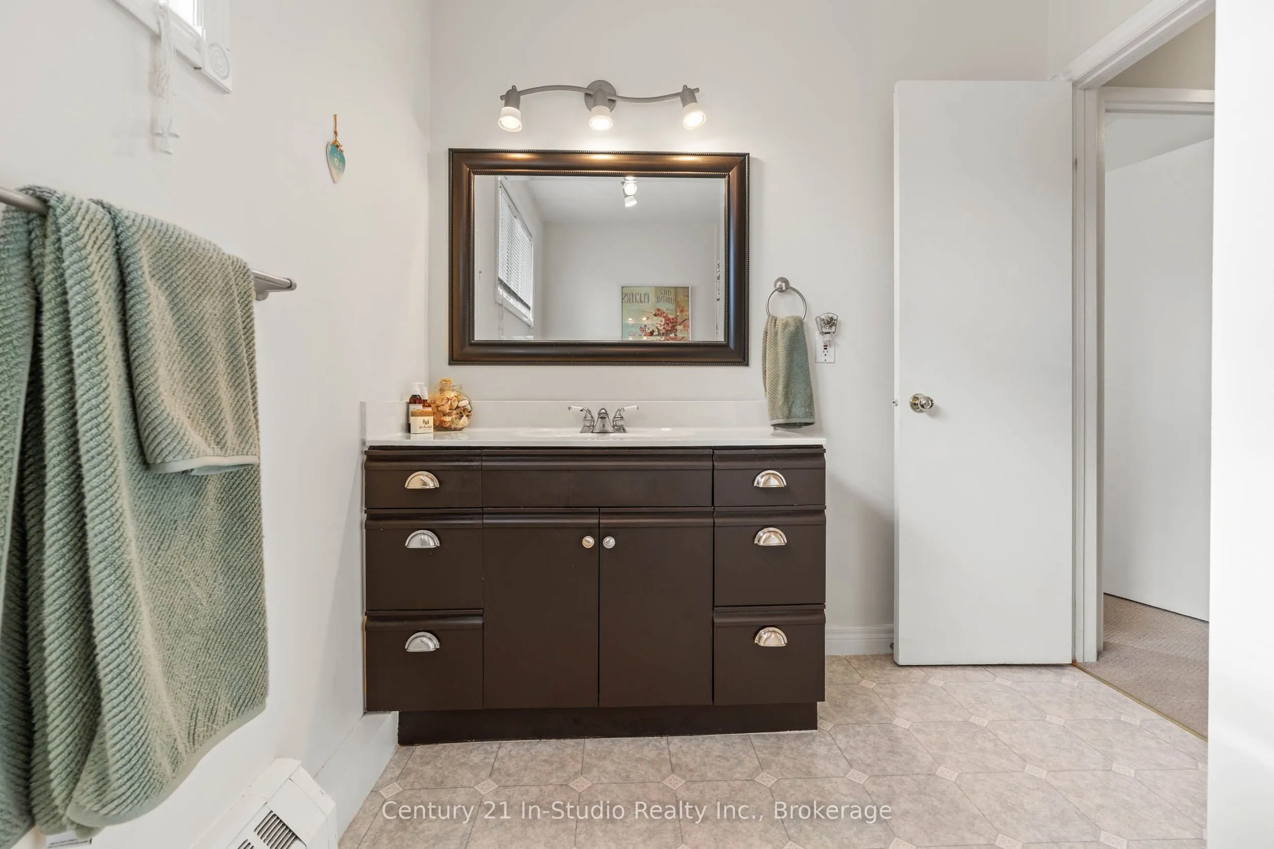 62 Laurie Crescent, #62