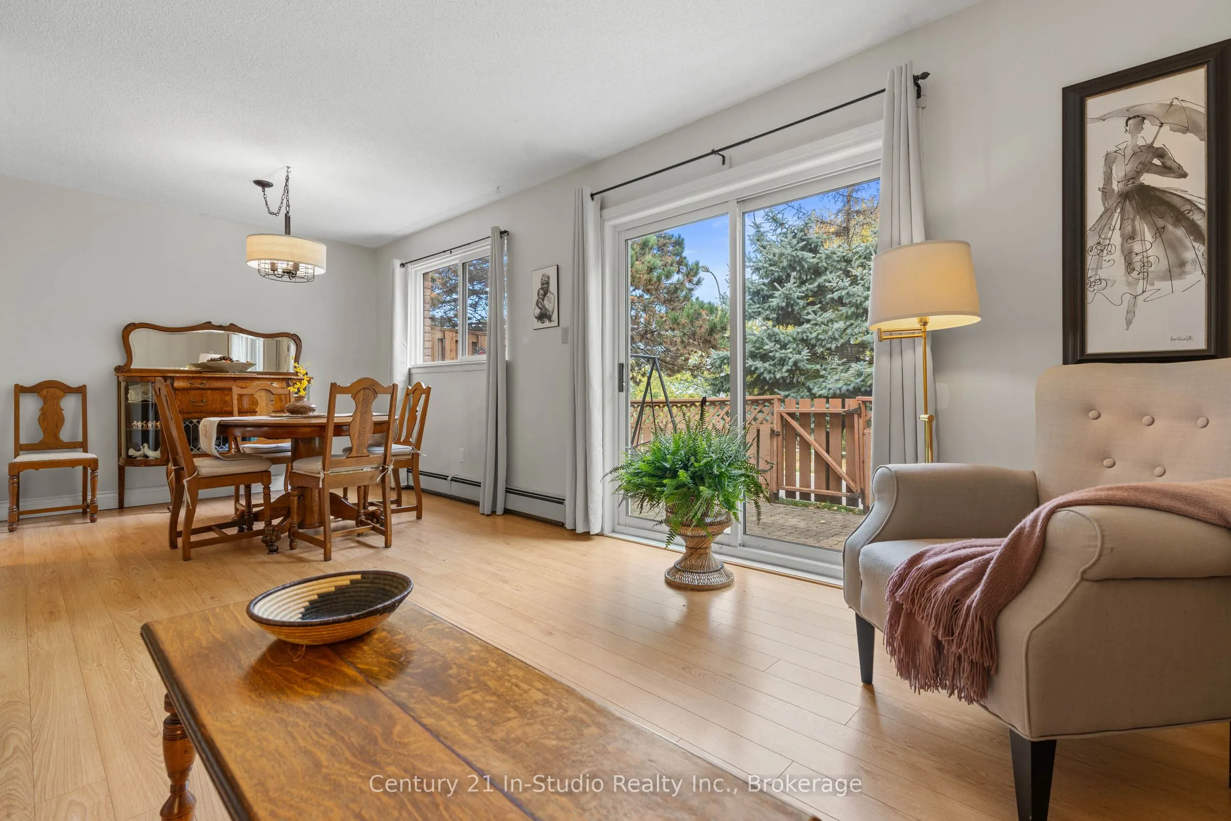 62 Laurie Crescent, #62