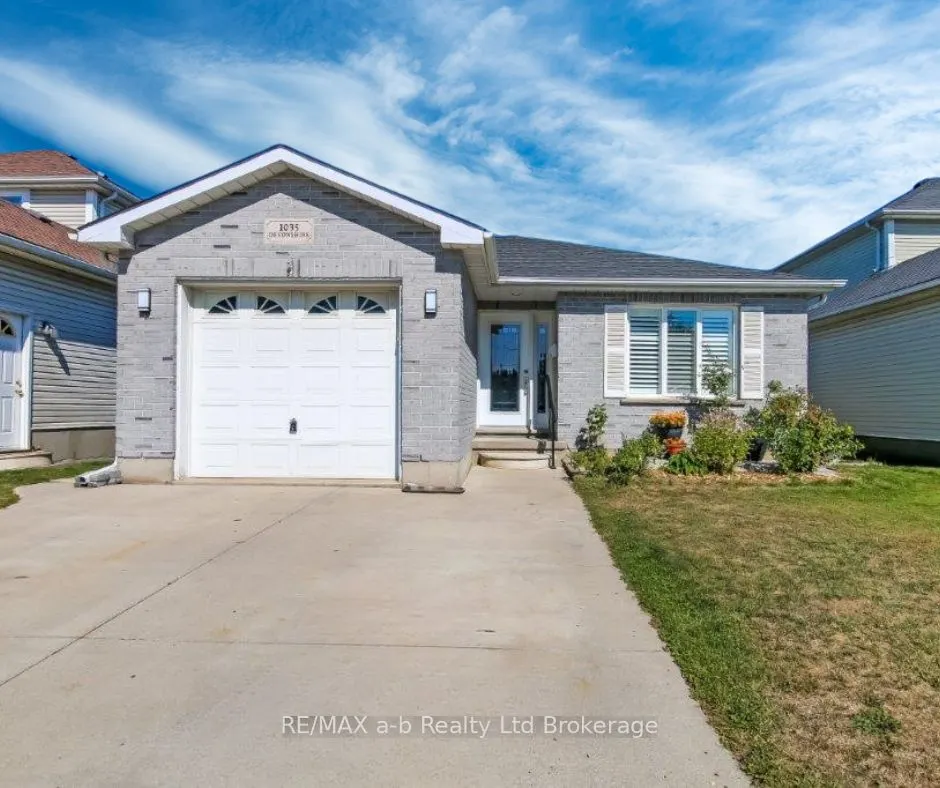 1035 Devonshire Avenue