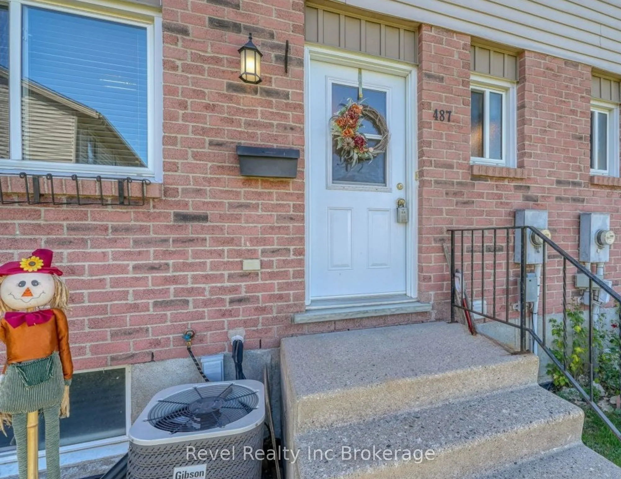 487 Springbank Avenue N, #22