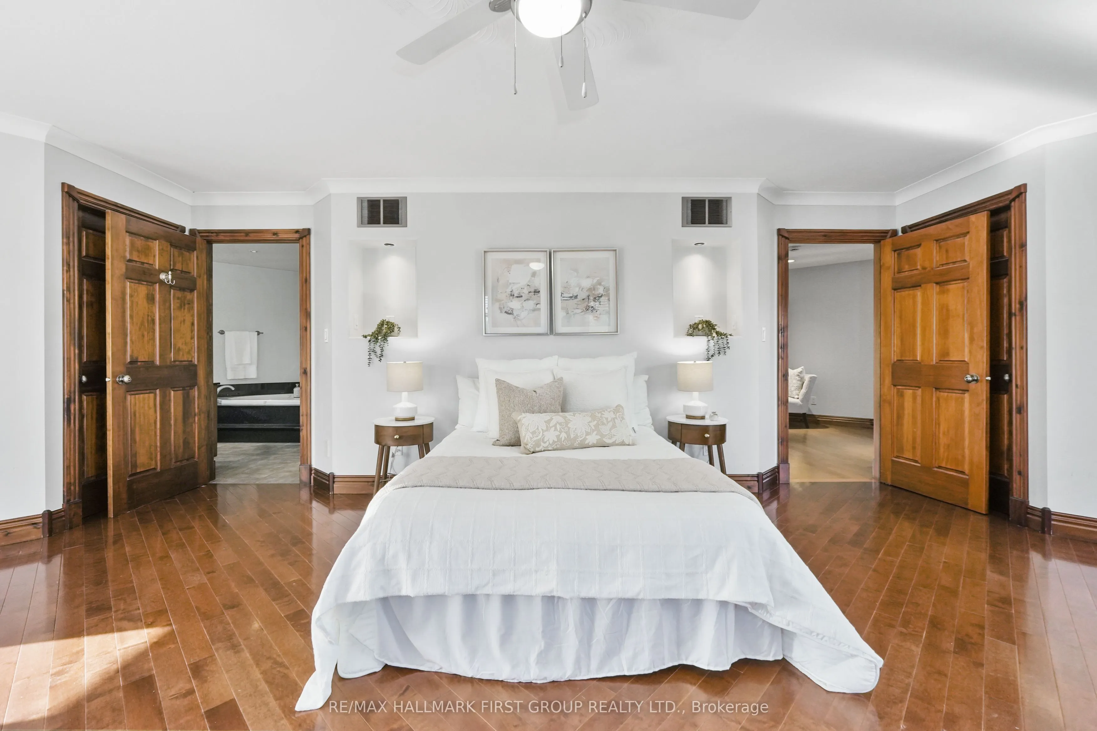 282 Lakeshore Road