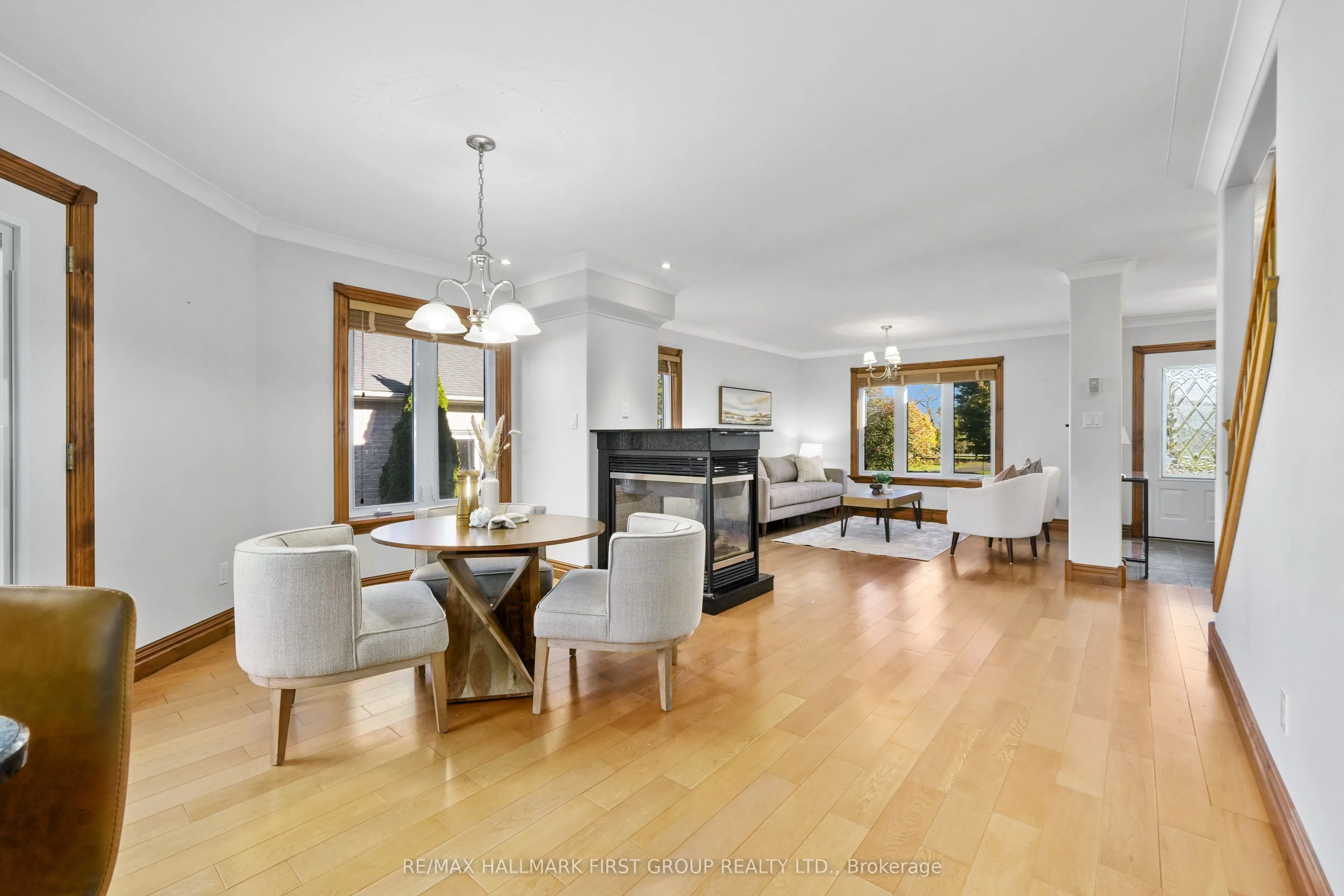 282 Lakeshore Road
