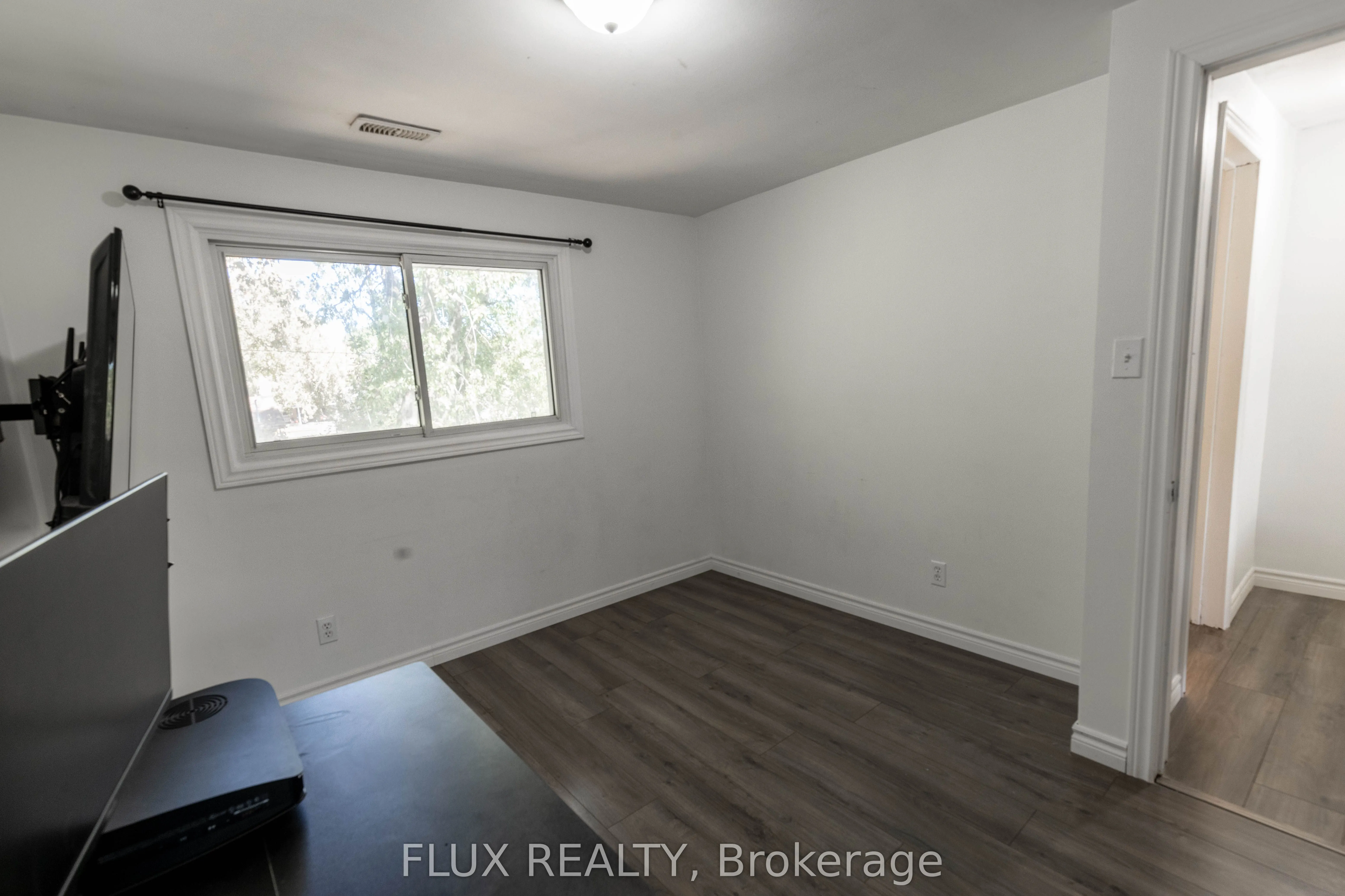 509 Dunbar Road
