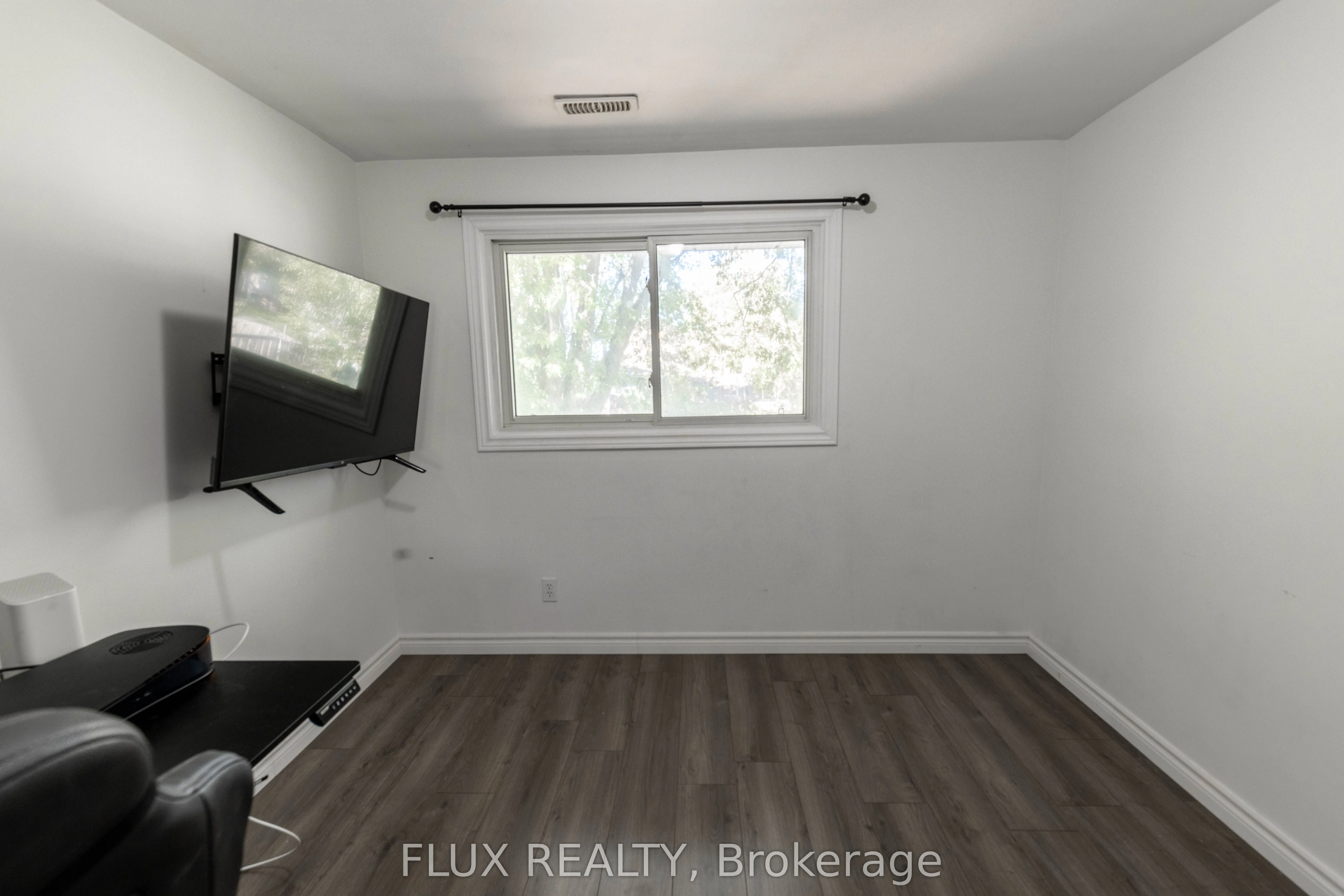 509 Dunbar Road