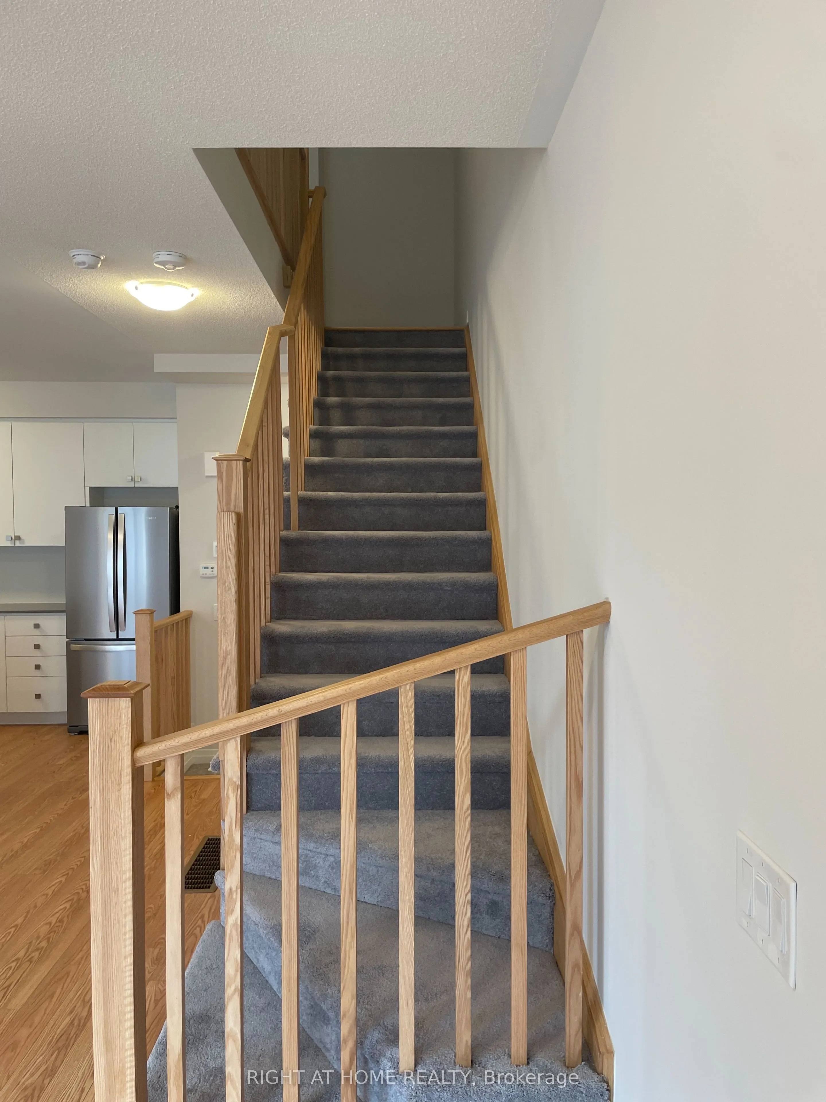 585 Colborne Street E, #906
