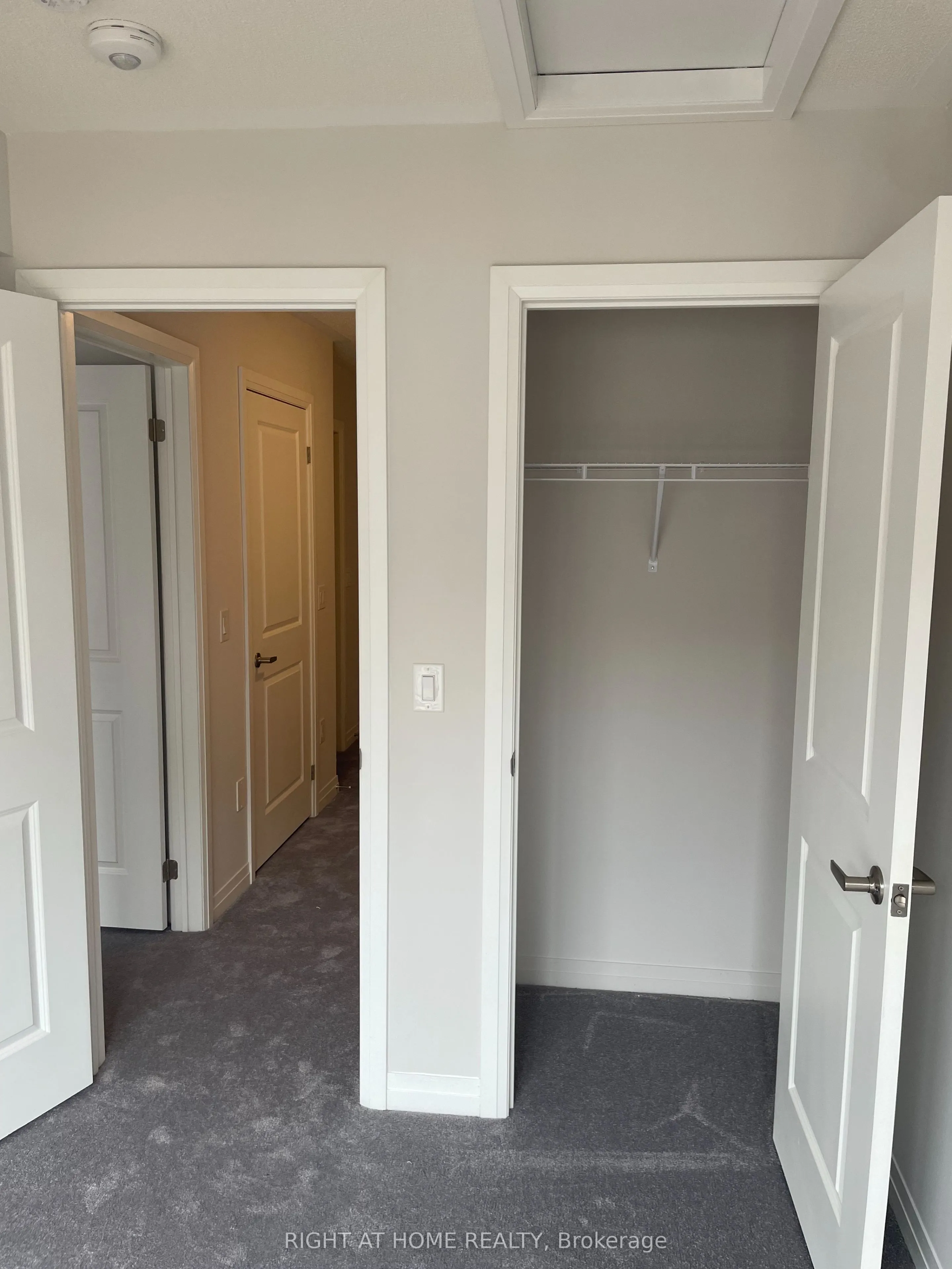 585 Colborne Street E, #906