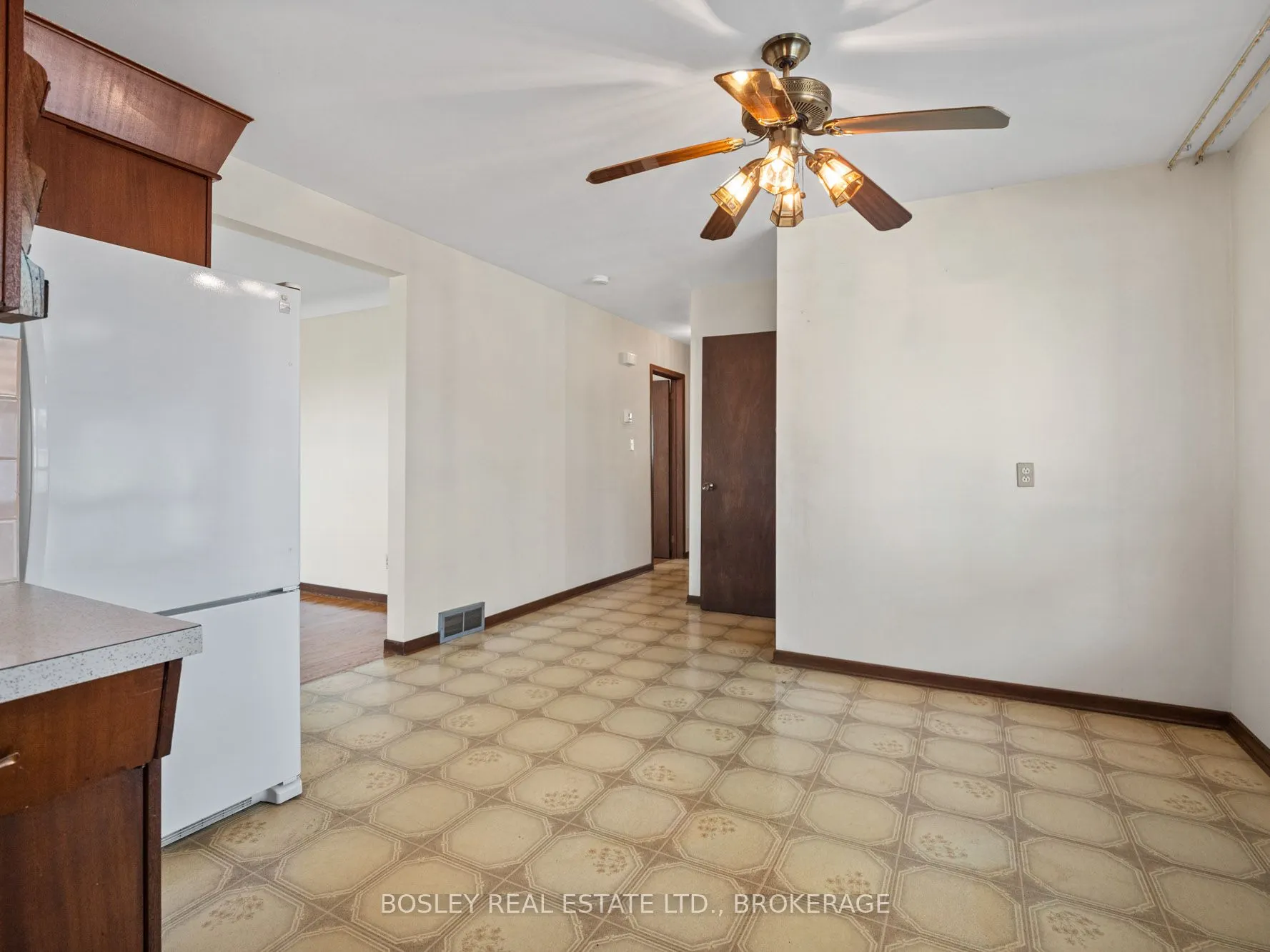 276 Gross Avenue