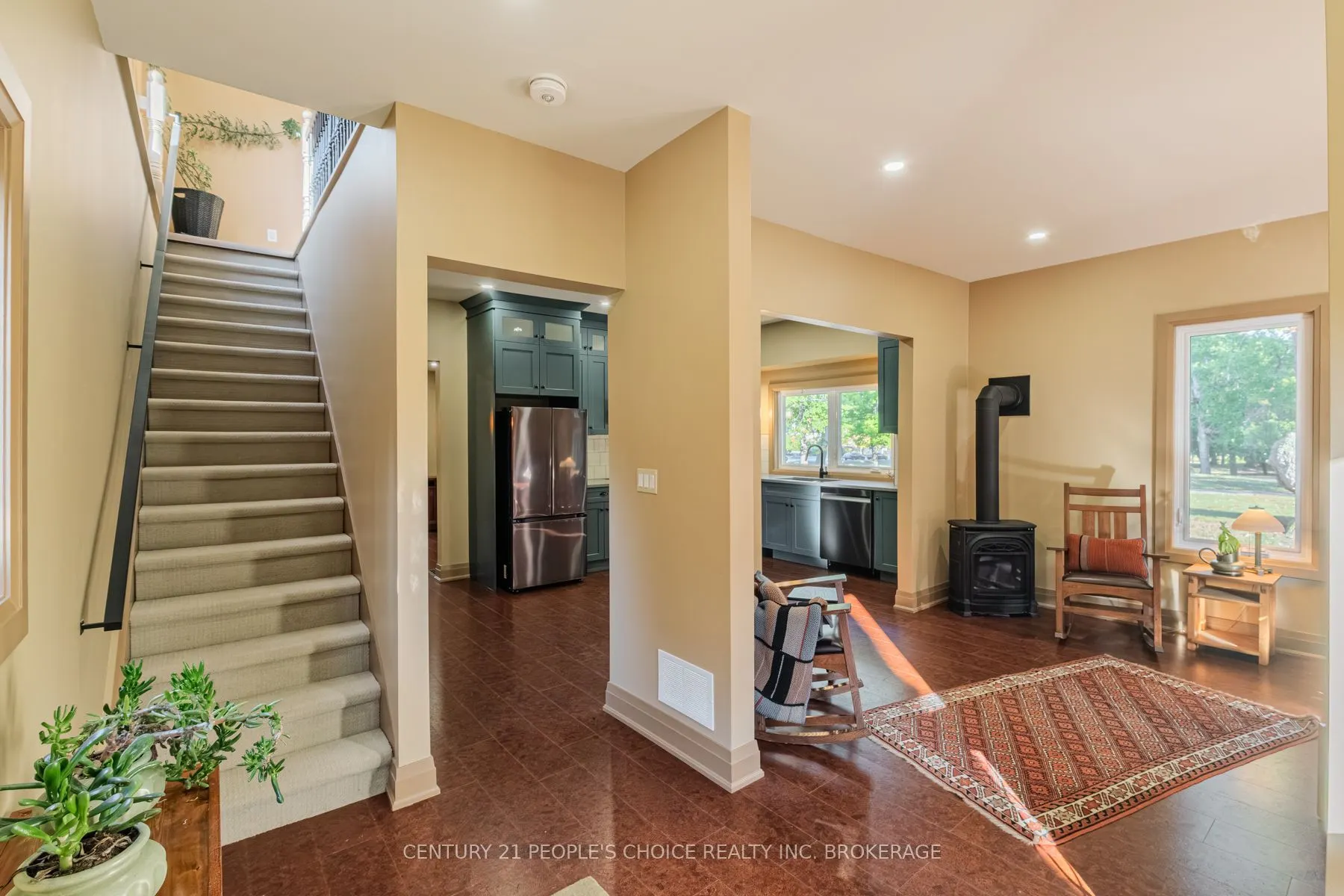 74 LYNWOOD Avenue
