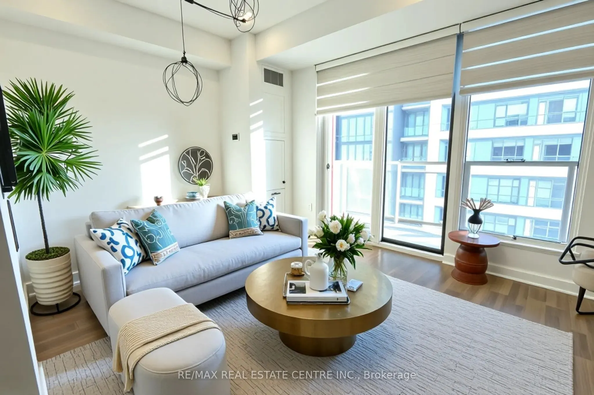 5 Wellington Street S, #1803