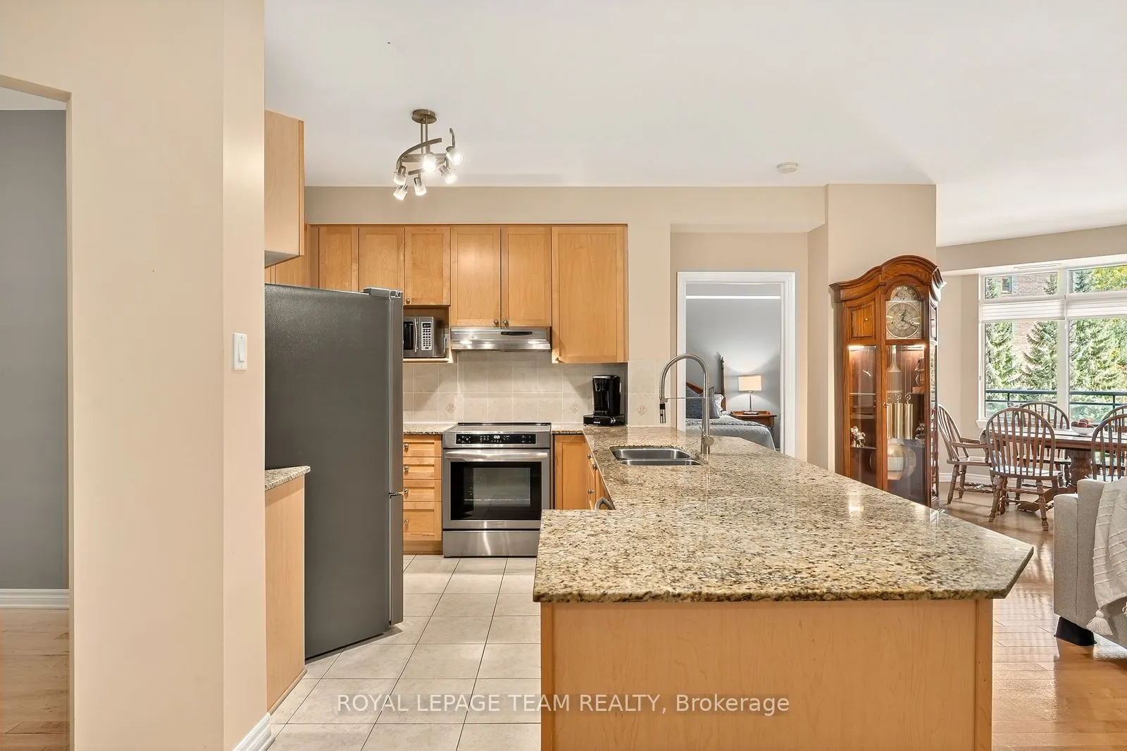 205 Bolton Street, #230