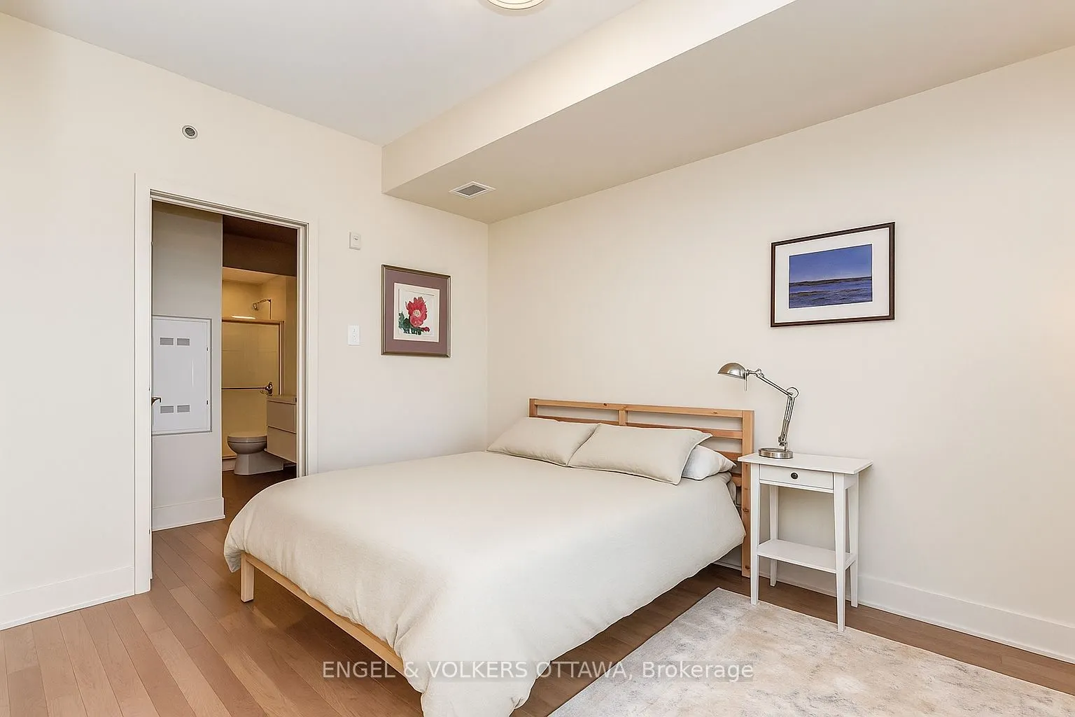 88 Richmond Road, #707