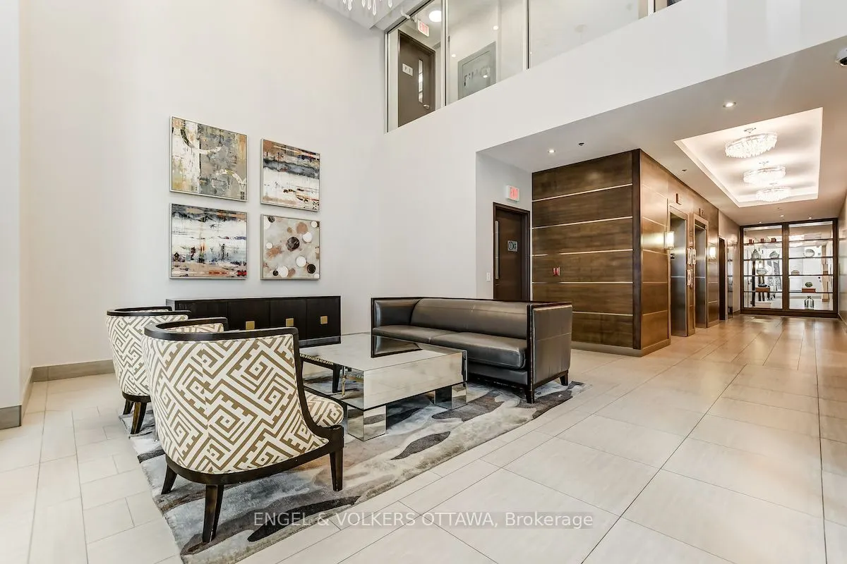 88 Richmond Road, #707
