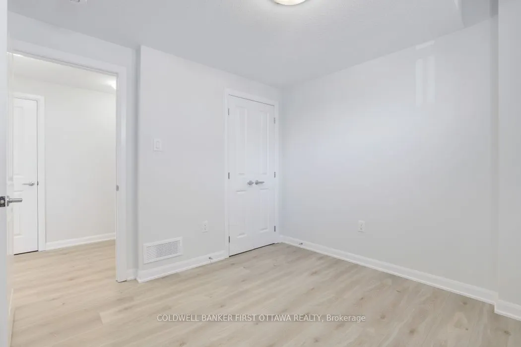 917 Creekway Private, #917