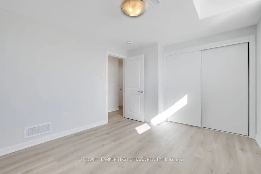 917 Creekway Private, #917