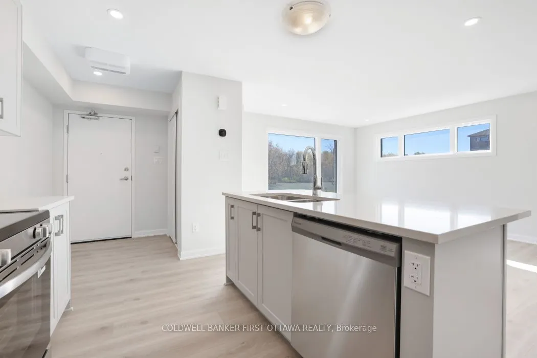 917 Creekway Private, #917