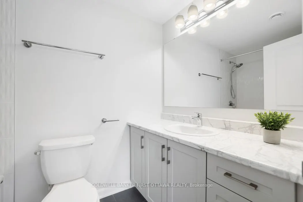 917 Creekway Private, #917