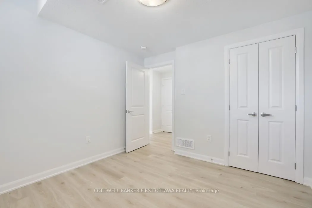 917 Creekway Private, #917