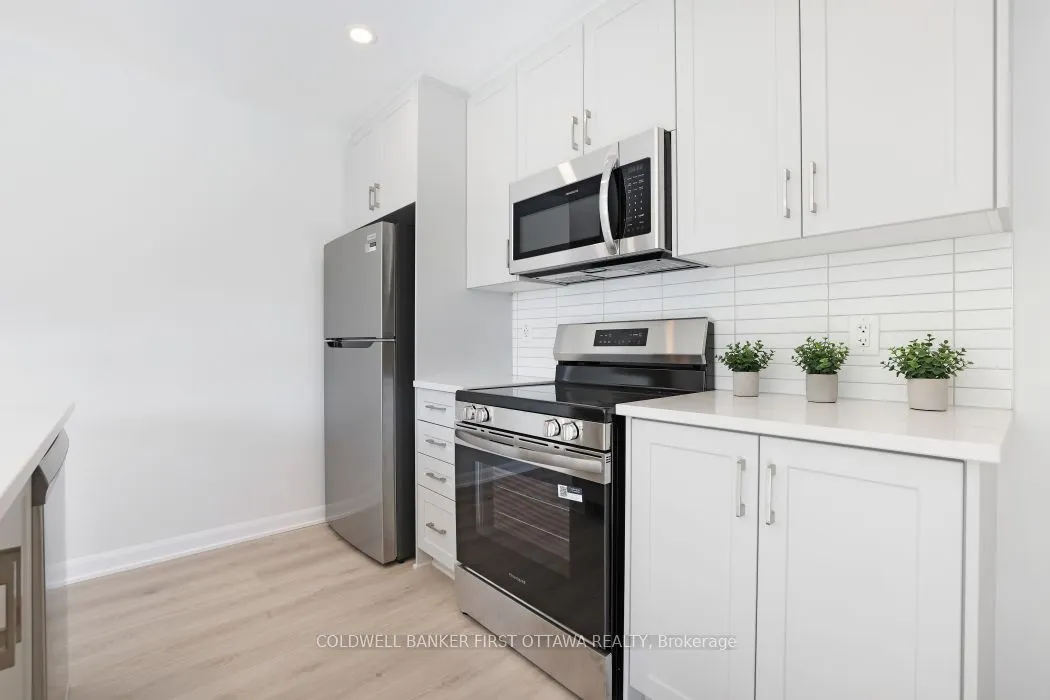917 Creekway Private, #917