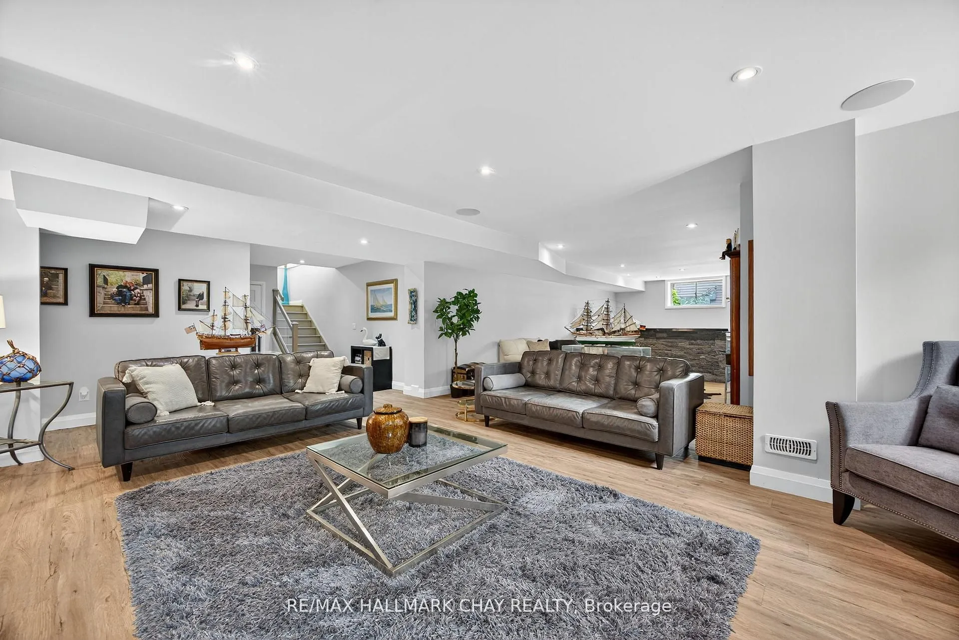 127 High Bluff Lane