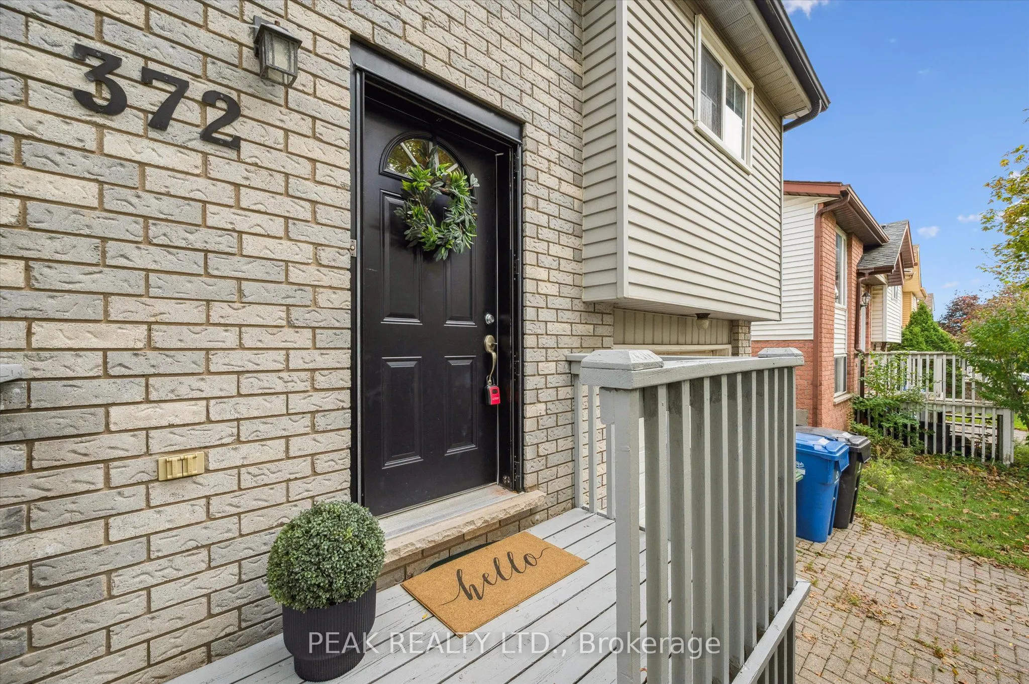 372 Imperial Road S