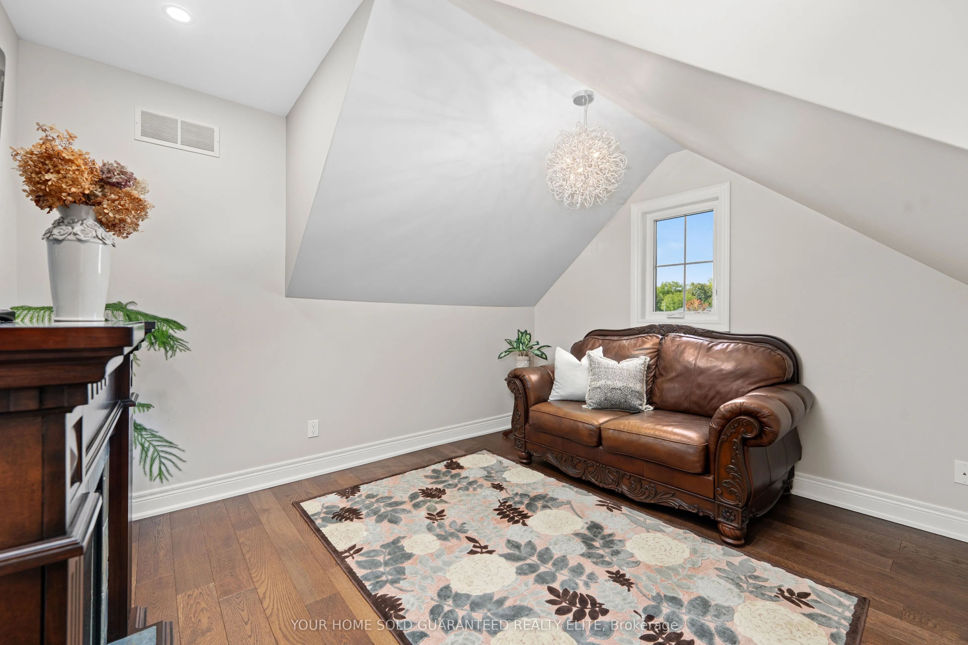 3545 Campden Road, #8