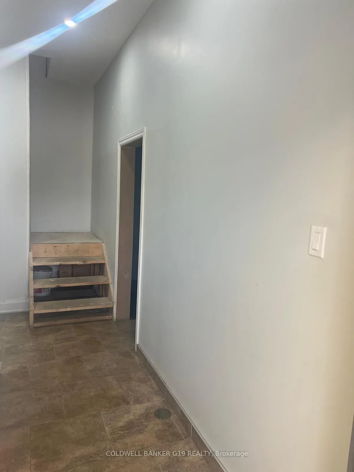 170 Water Drive, #1