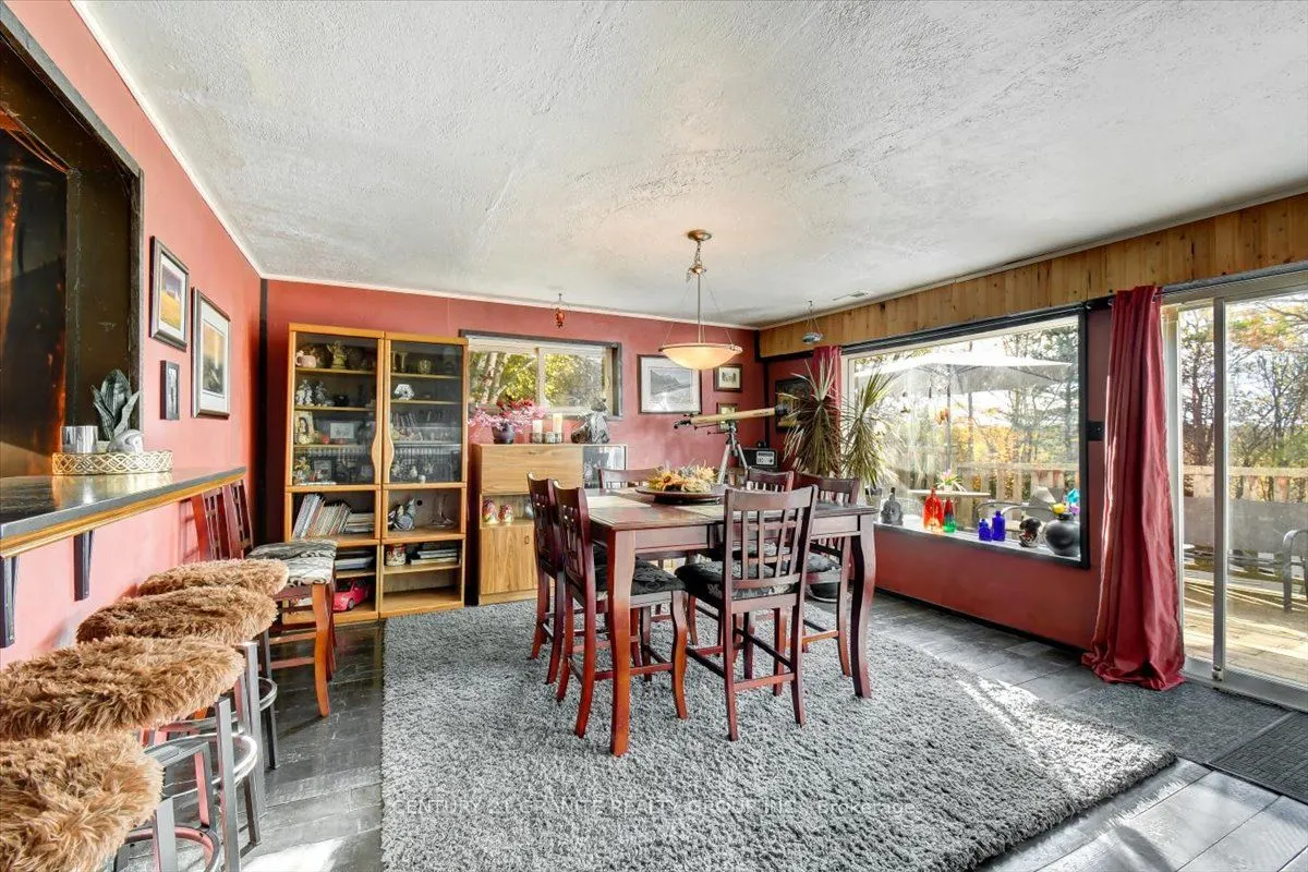 482 Old L'Amable Road