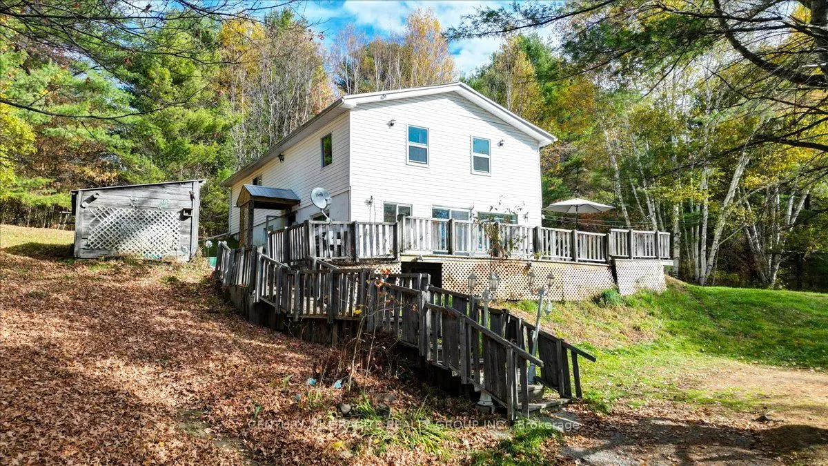 482 Old L'Amable Road