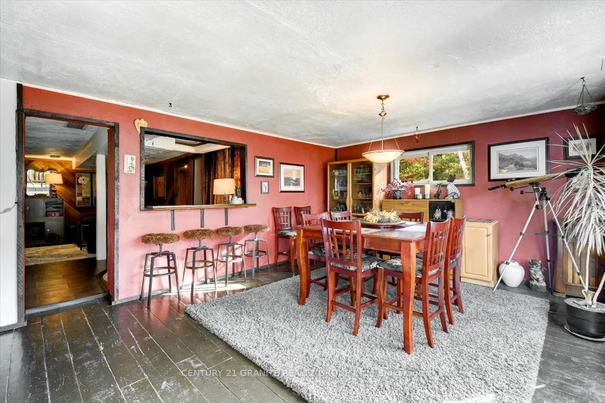 482 Old L'Amable Road