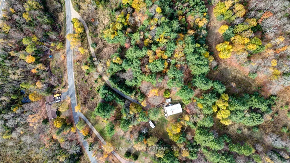 482 Old L'Amable Road