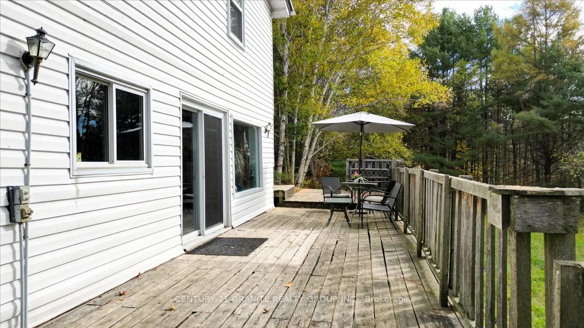 482 Old L'Amable Road