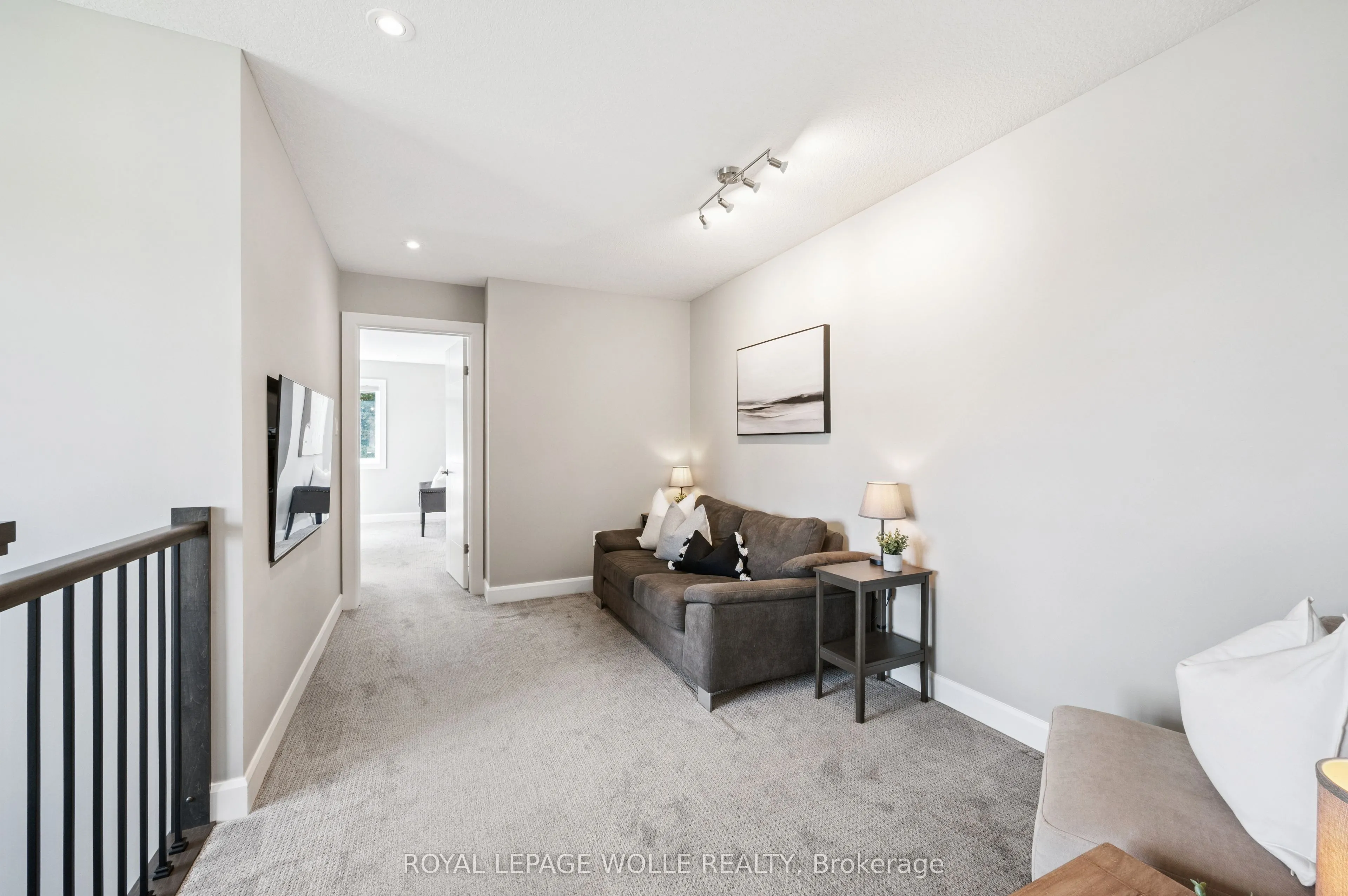 884 Robert Ferrie Drive