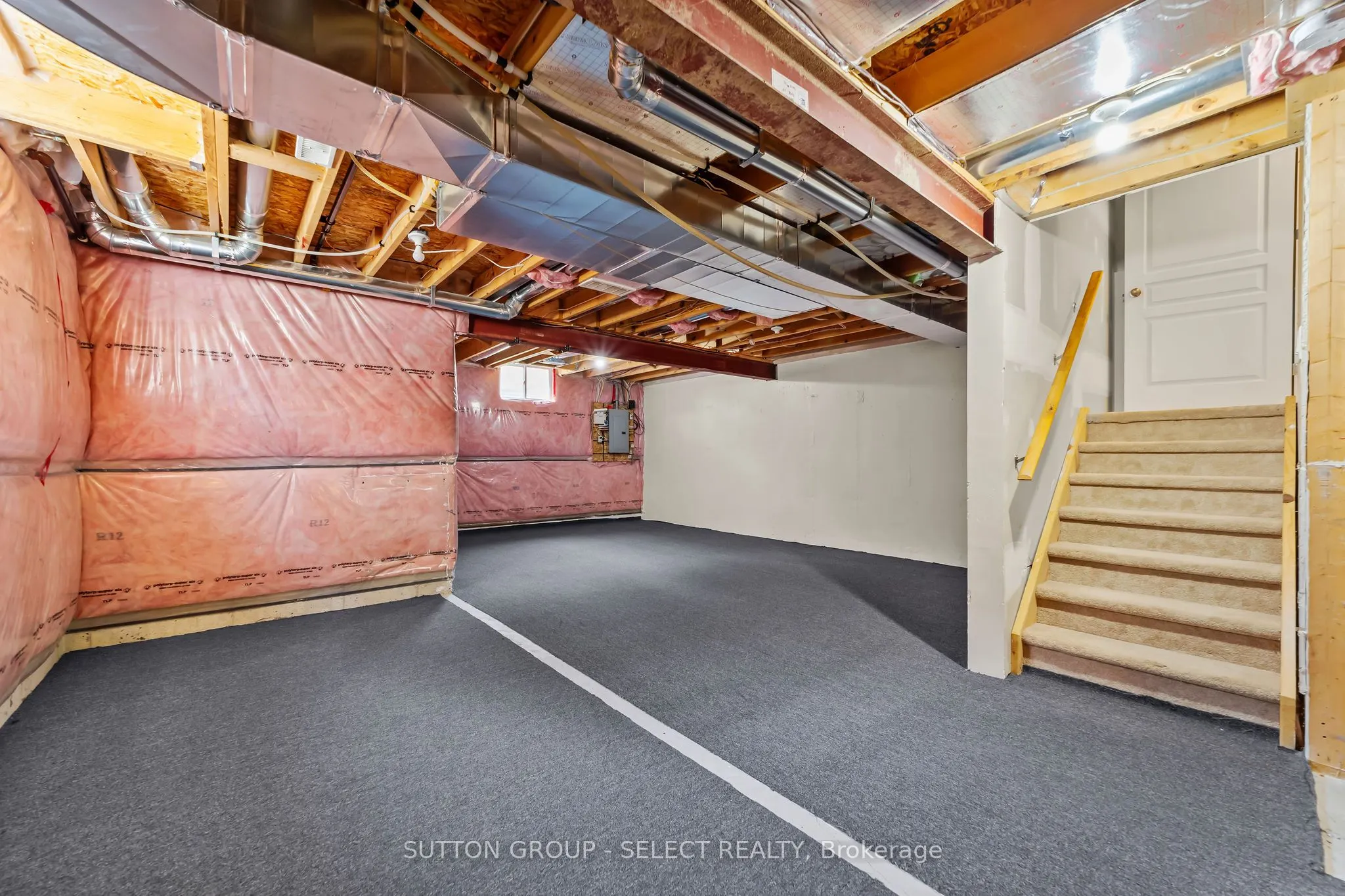 953 Silverfox Crescent