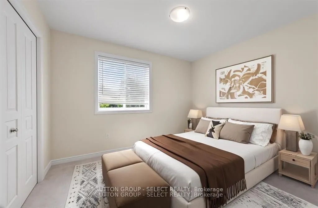 953 Silverfox Crescent