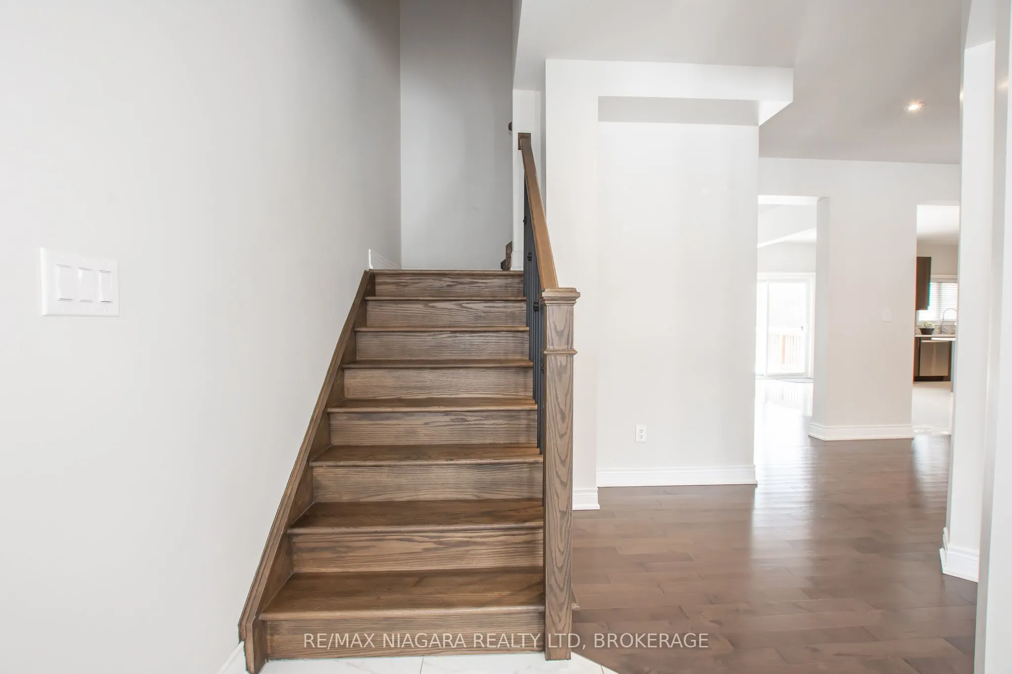 7161 Lionshead Avenue, #23