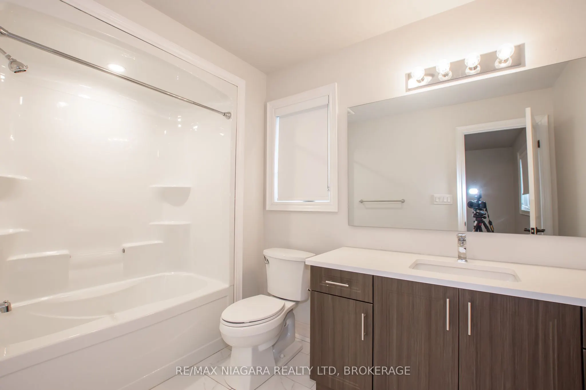 7161 Lionshead Avenue, #23