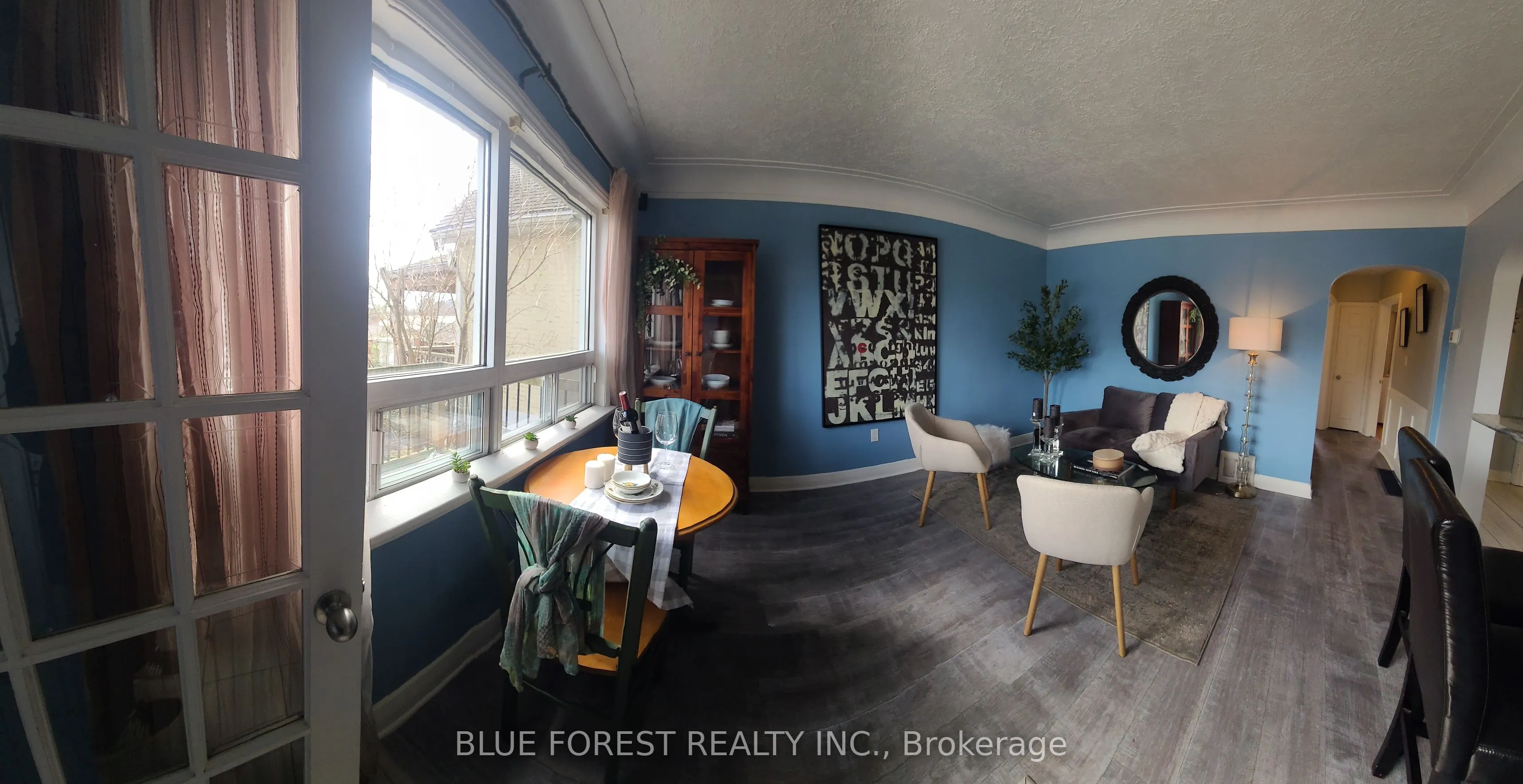 18 Connaught Avenue