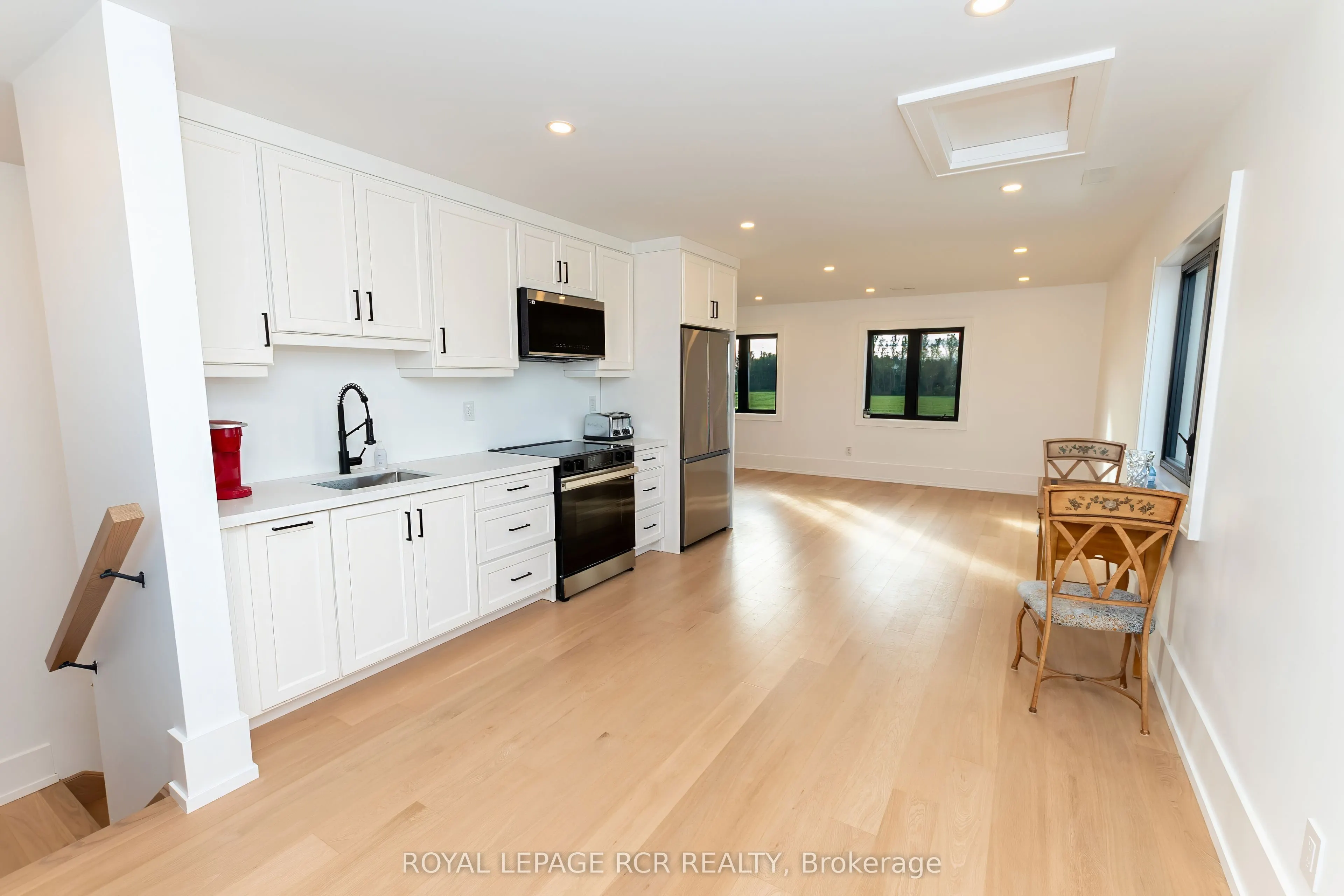 213366 Tenth Line