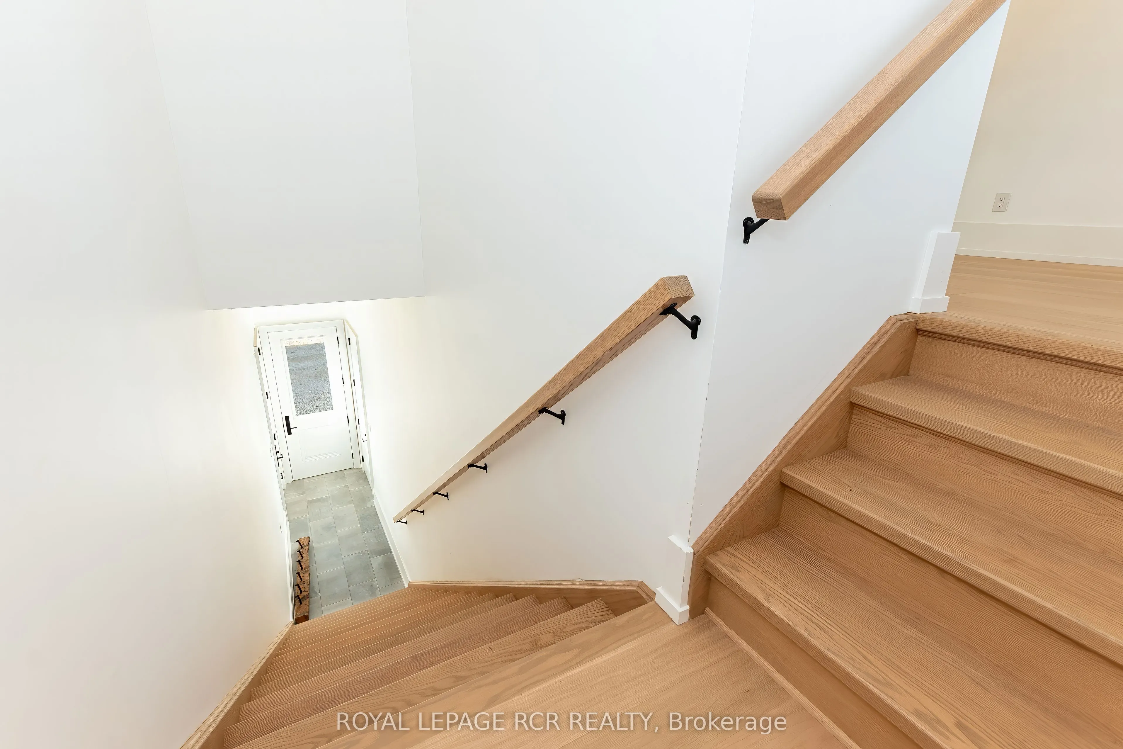 213366 Tenth Line