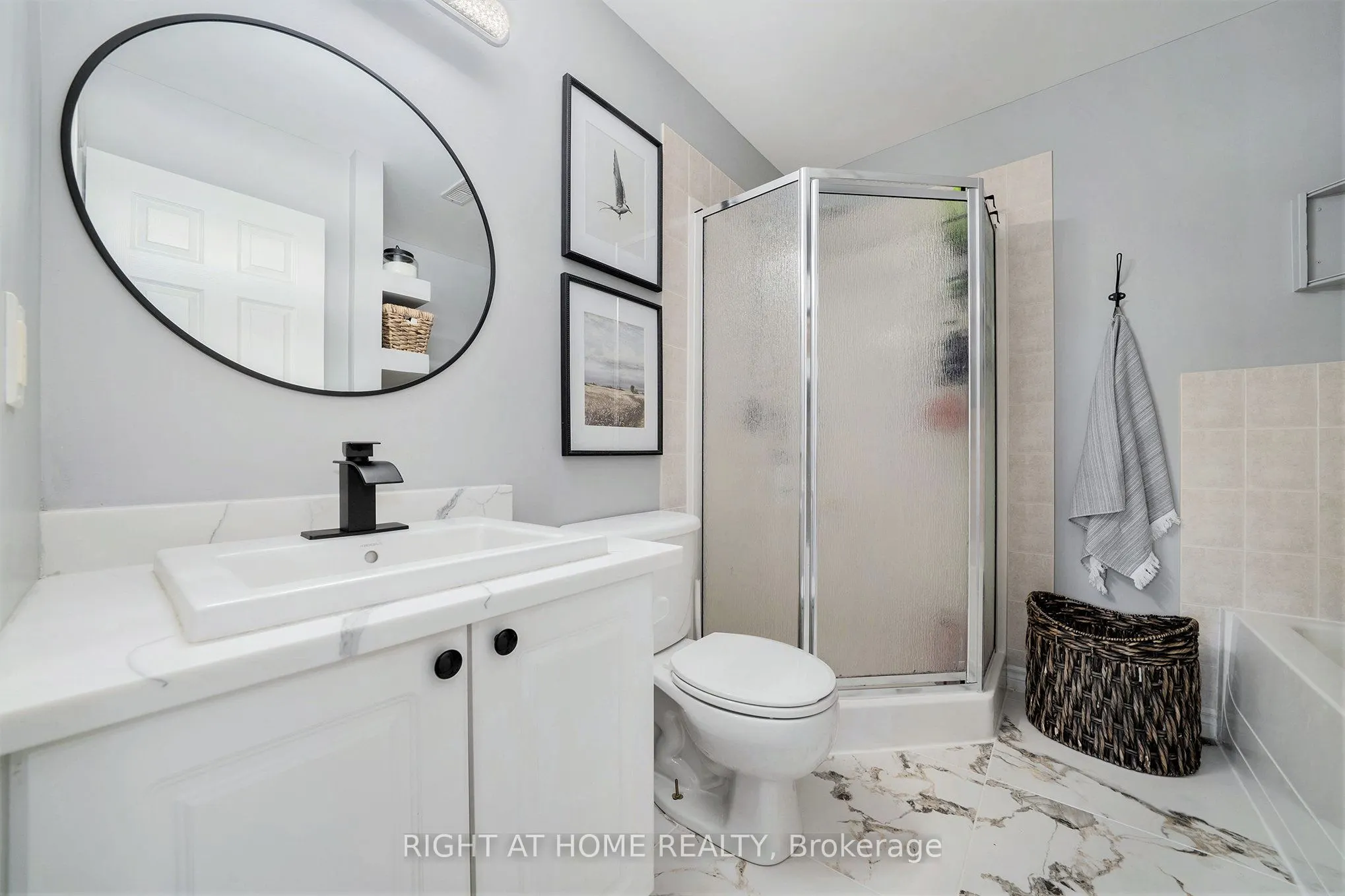 137 Oldfield Street, #C
