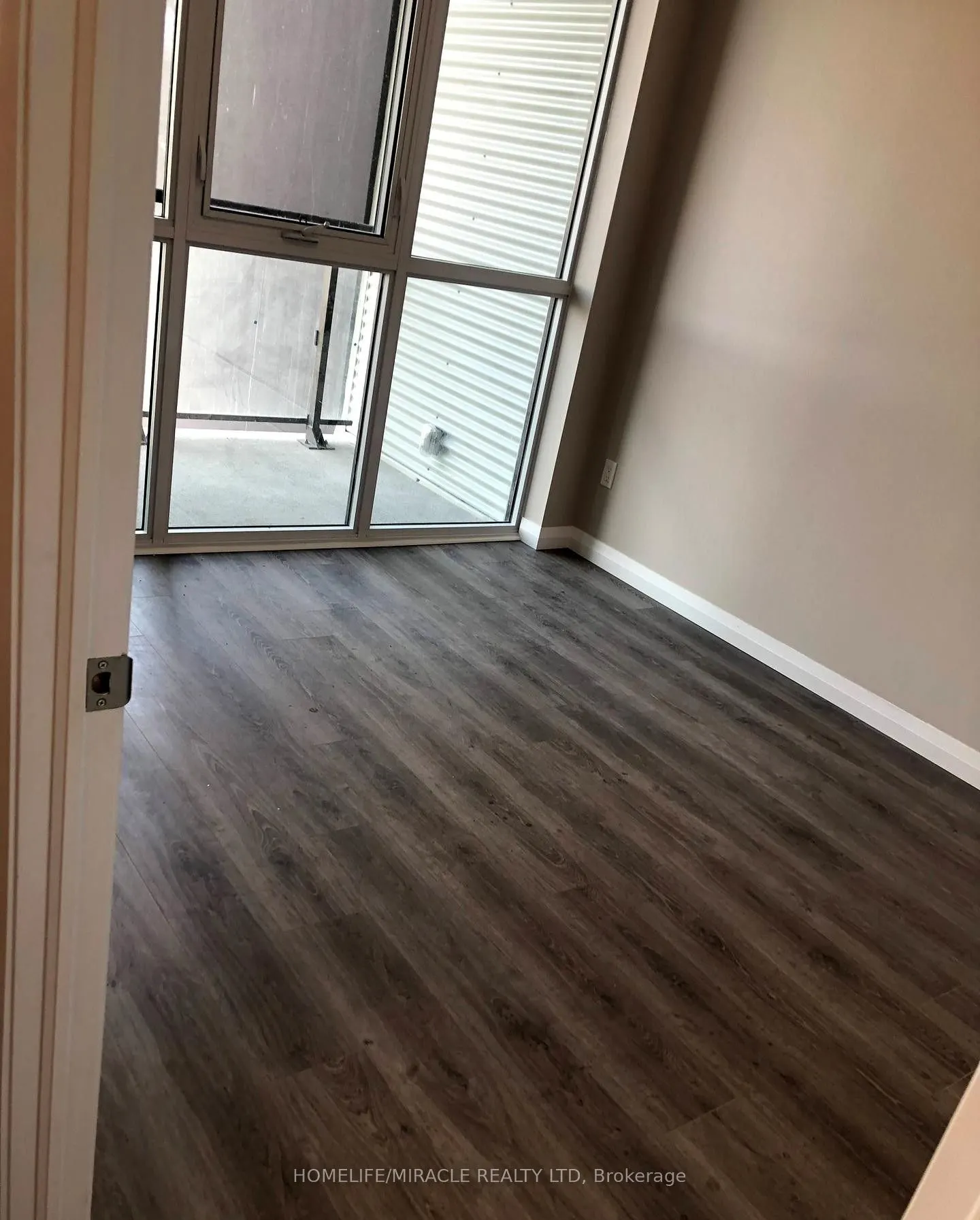 60 Charles Street, #1001