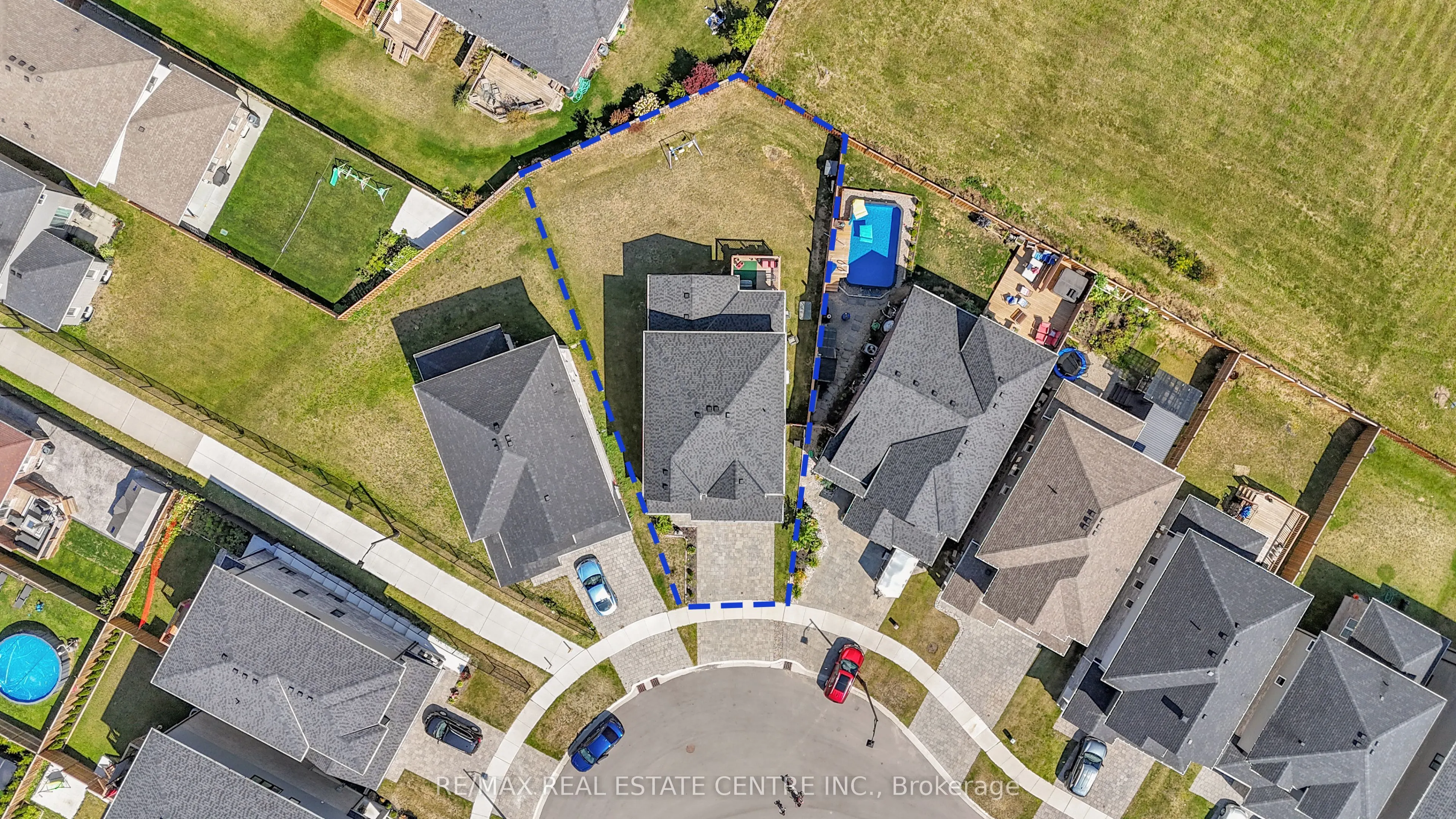 24 Sutherland Crescent