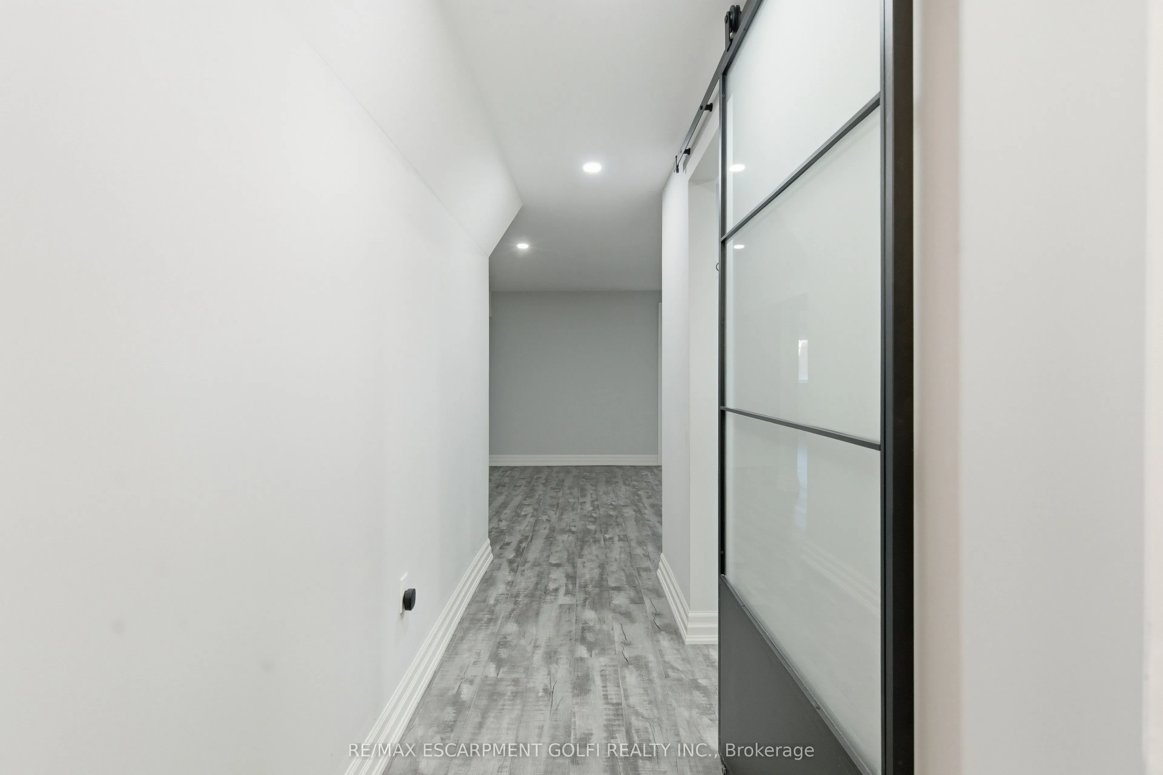 18 Angela Crescent