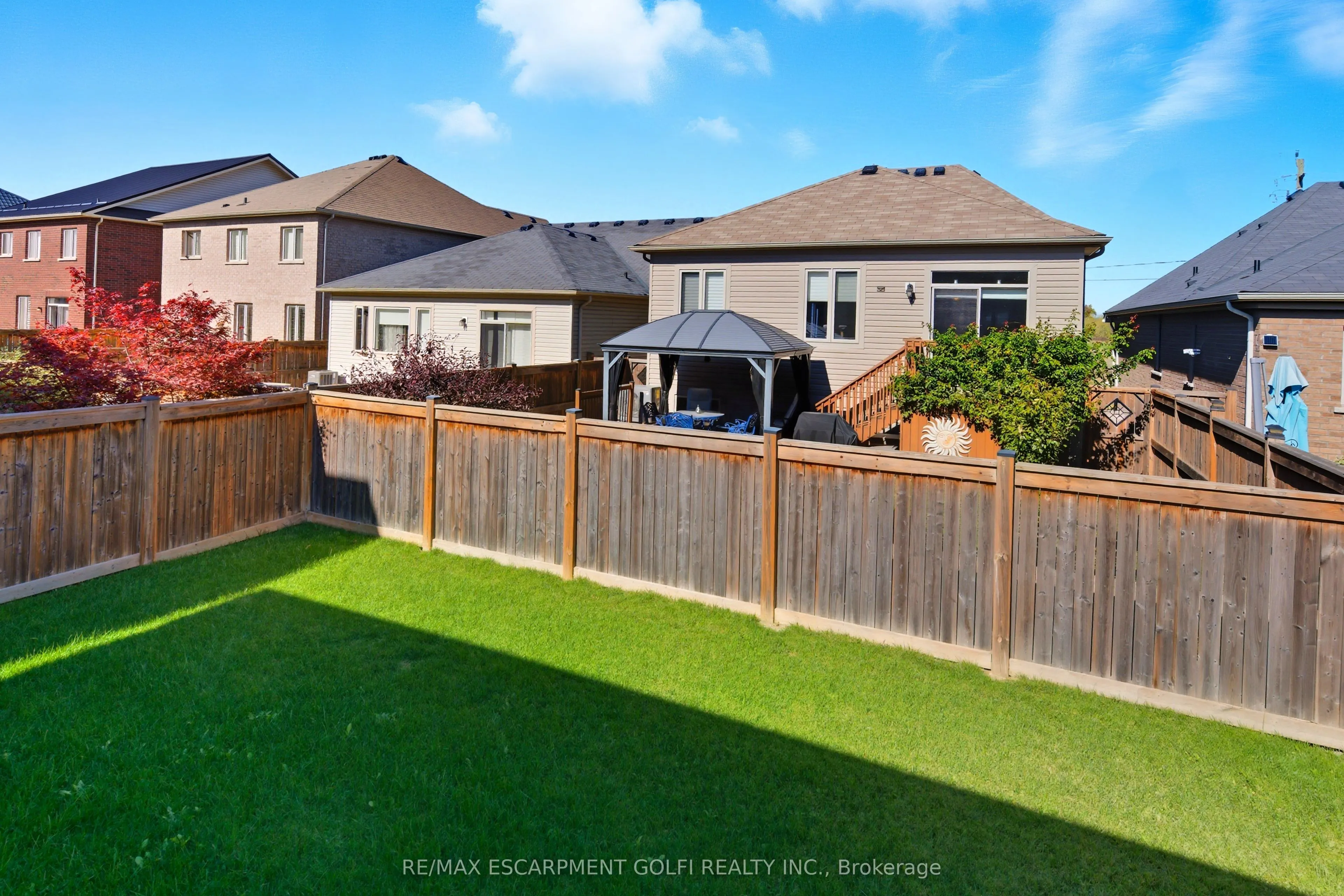 18 Angela Crescent