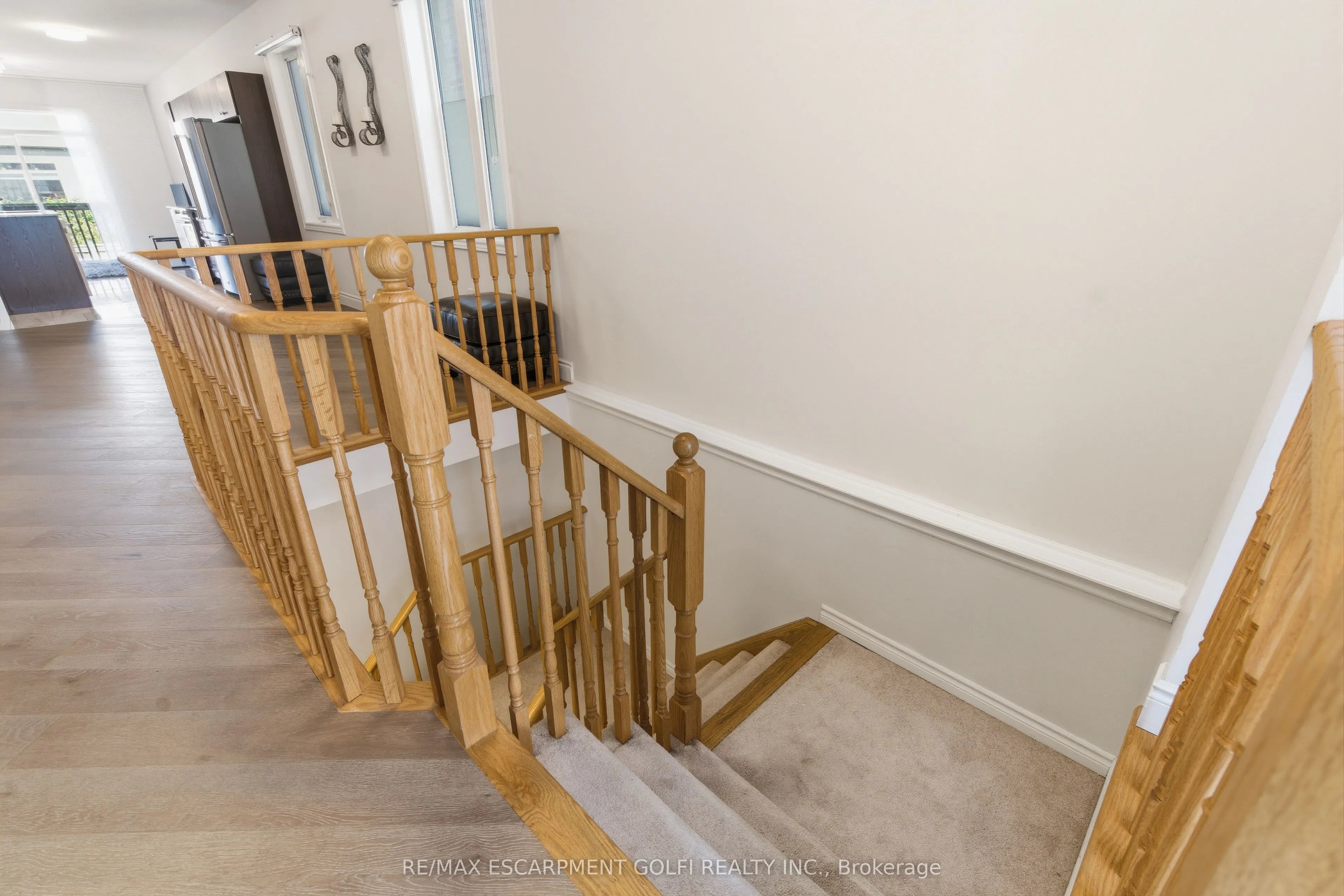 18 Angela Crescent