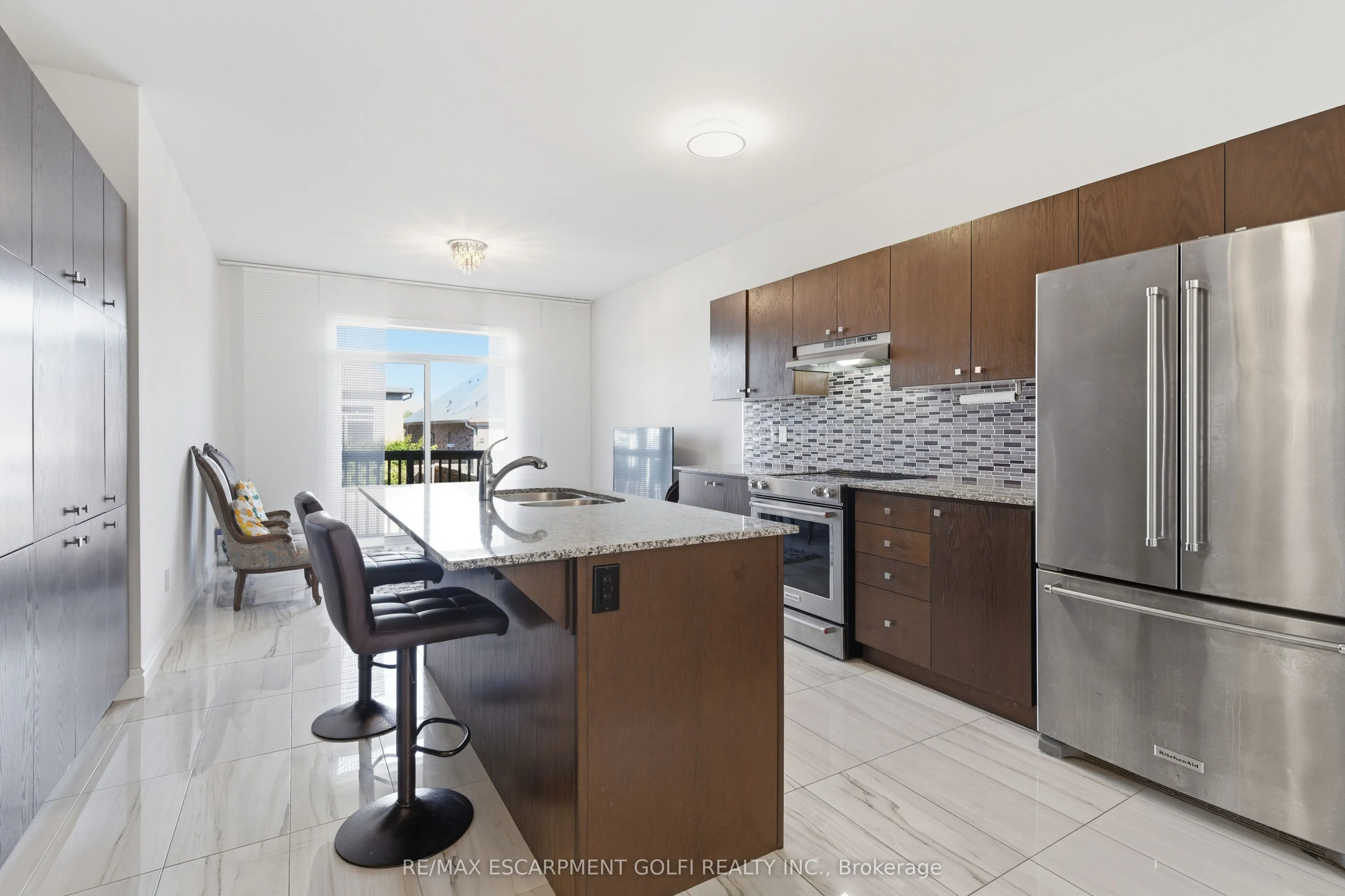 18 Angela Crescent