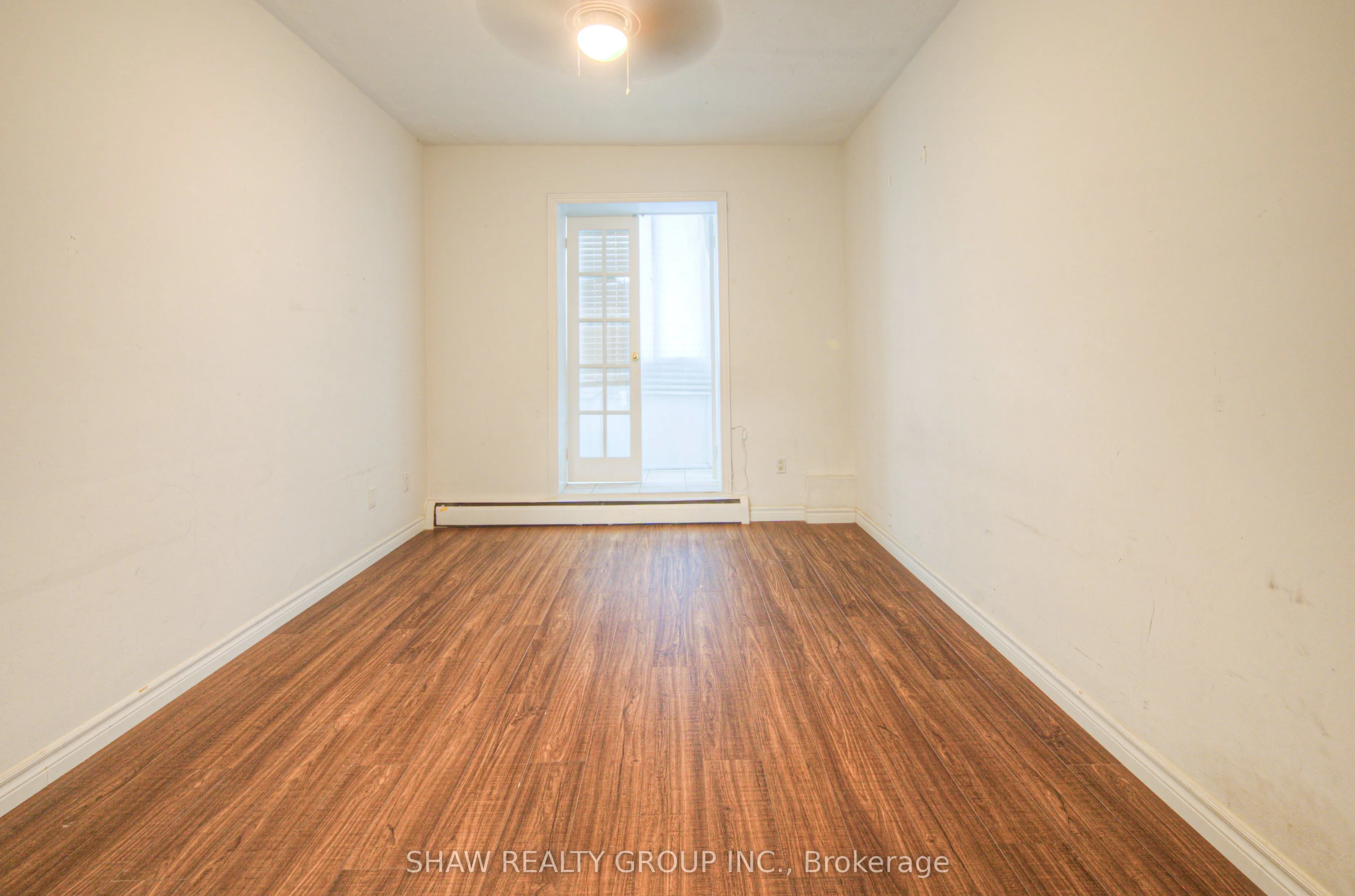 101 Queen Street S, #102